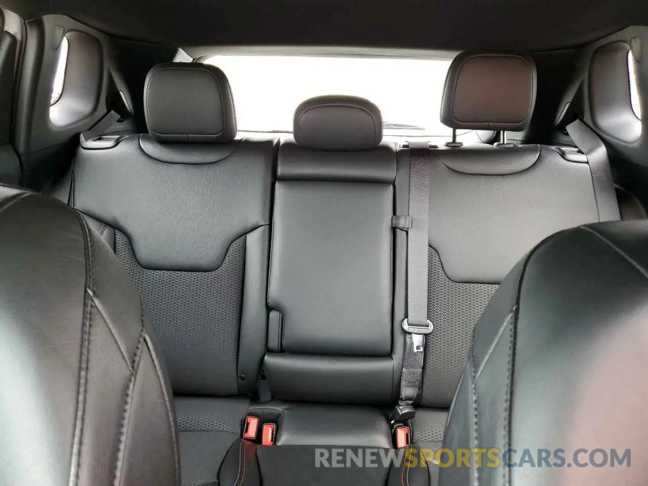 10 fotografías del automóvil dañado 3C4NJDDN5ST523245 JEEP COMPASS 2025
