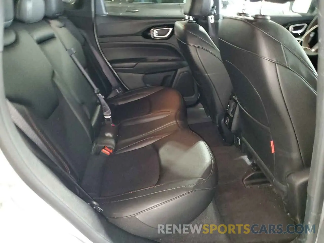 11 fotografías del automóvil dañado 3C4NJDDN7ST507306 JEEP COMPASS 2025