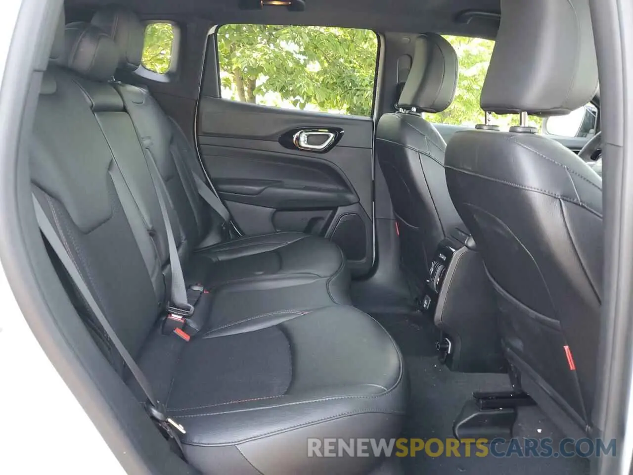 11 fotografías del automóvil dañado 3C4NJDDNXST519157 JEEP COMPASS 2025