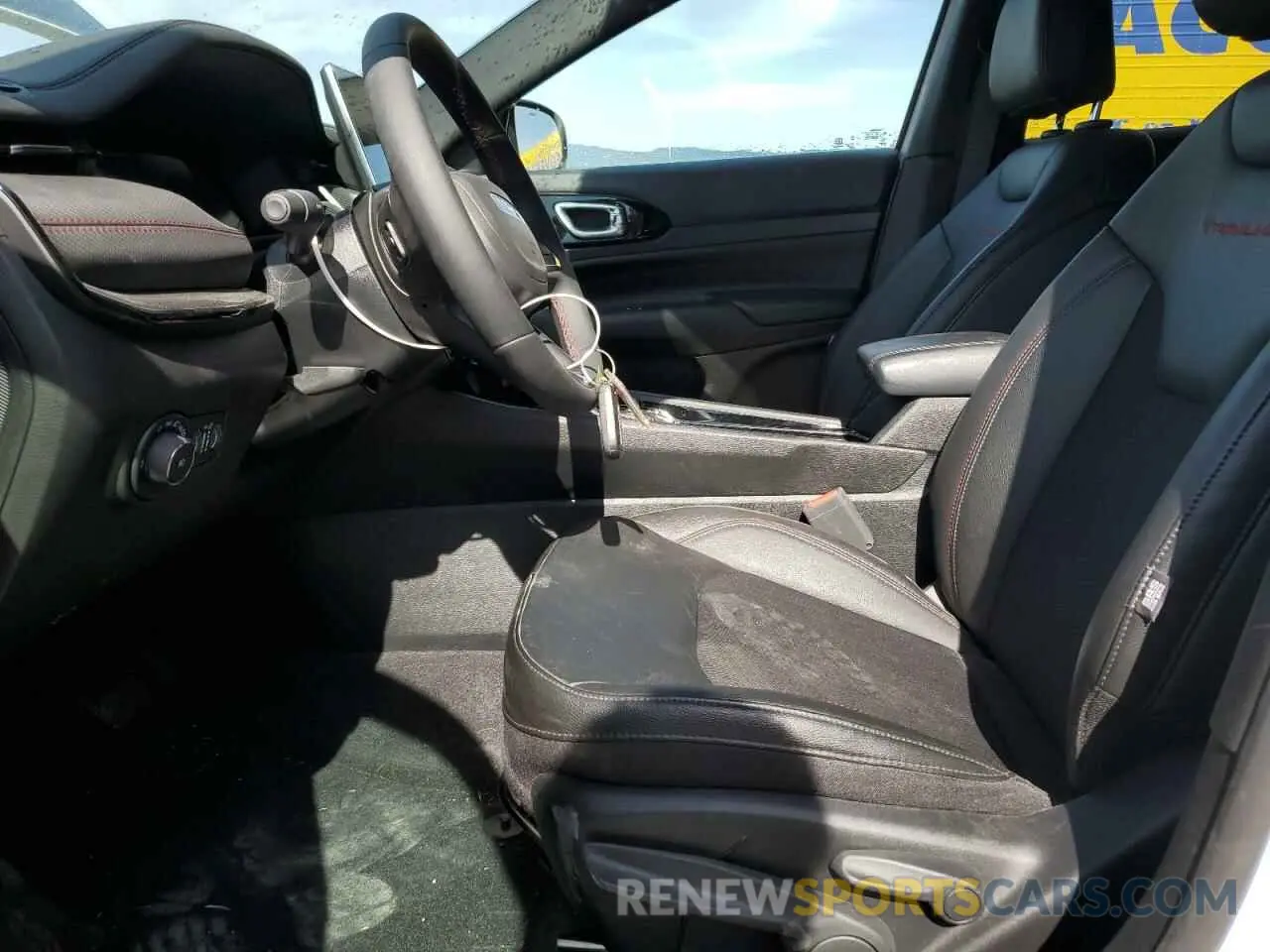 7 fotografías del automóvil dañado 3C4NJDDNXST519157 JEEP COMPASS 2025