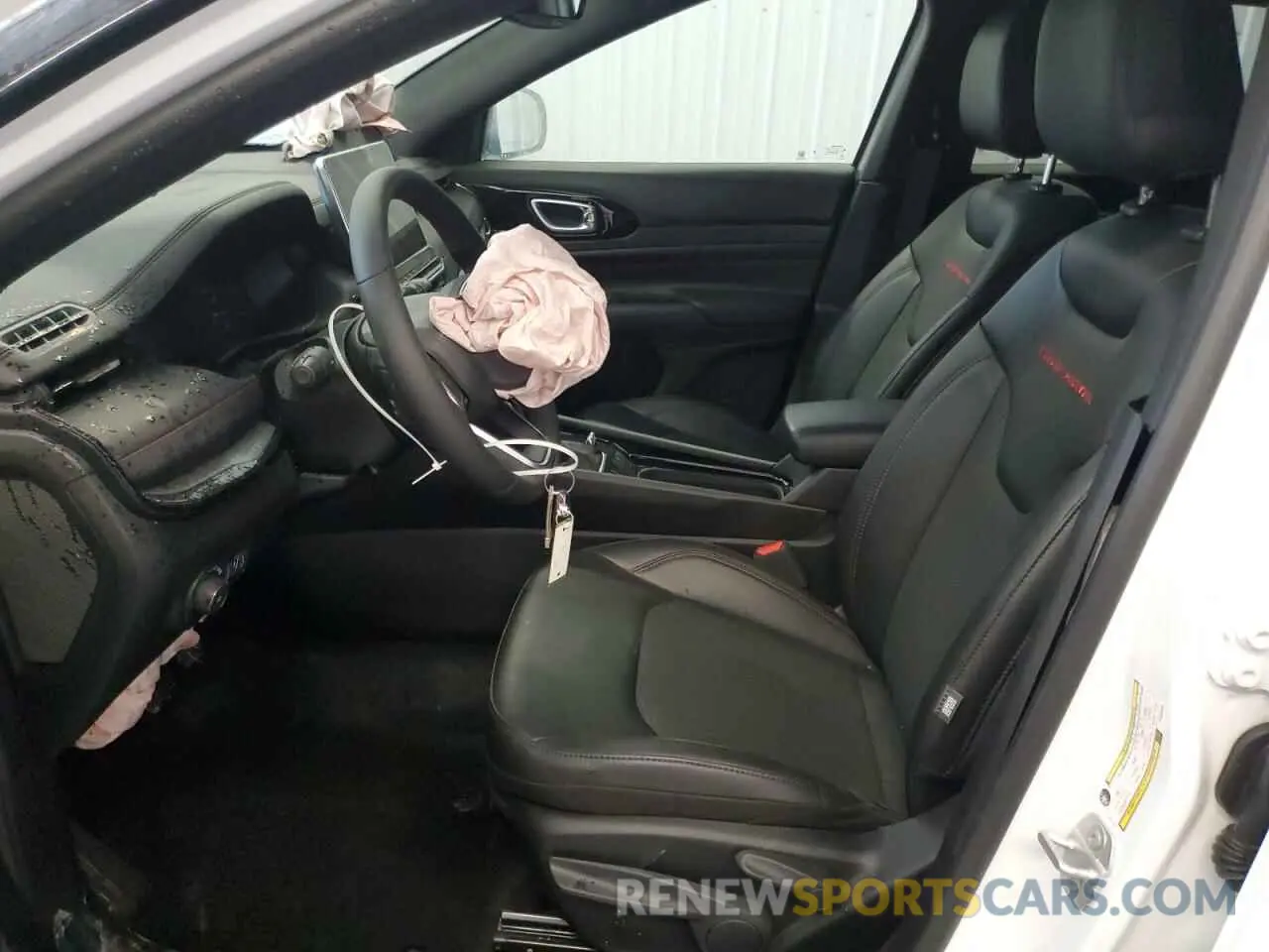 7 fotografías del automóvil dañado 3C4NJDDNXST564549 JEEP COMPASS 2025