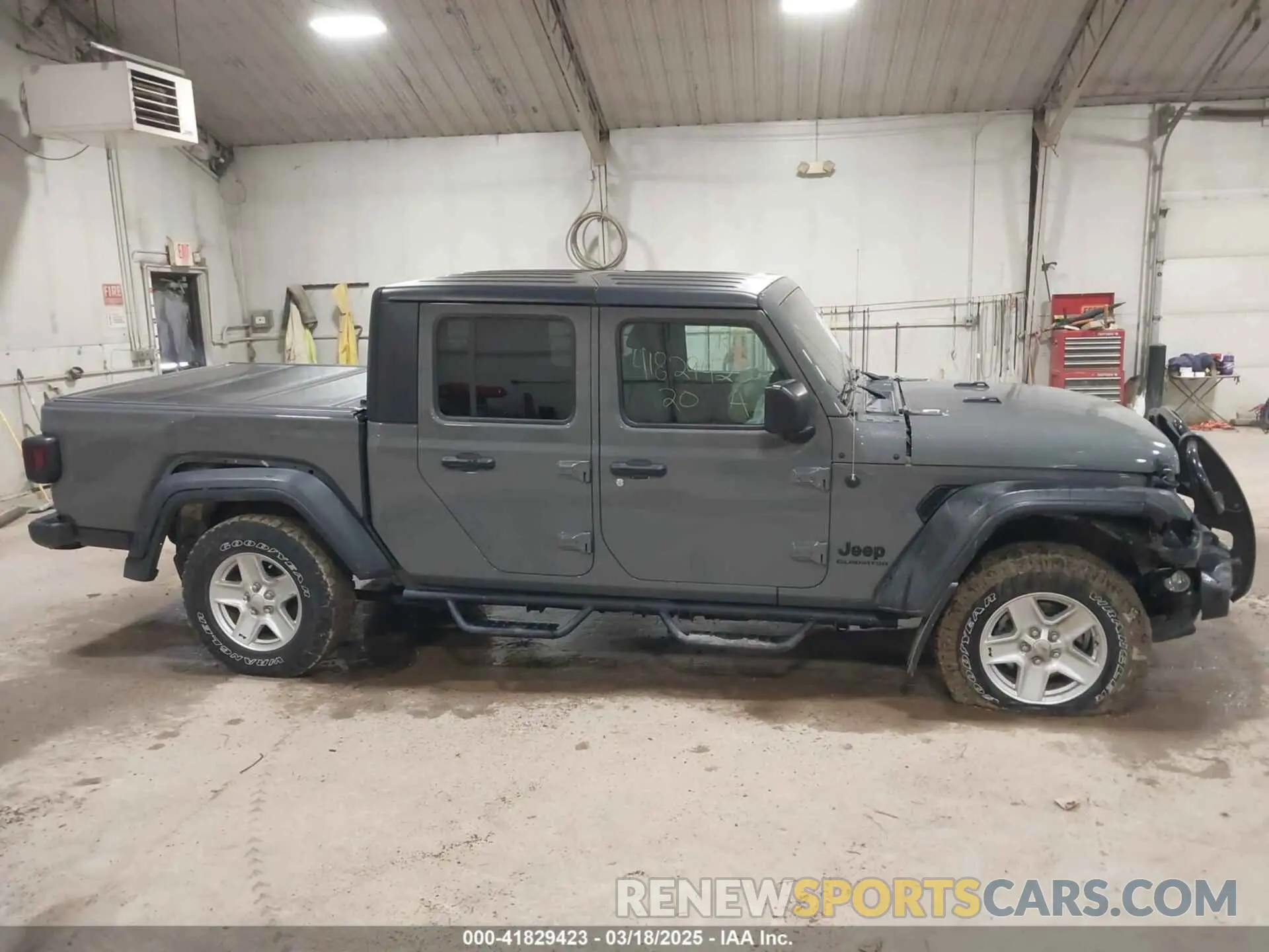 13 fotografías del automóvil dañado 1C6HJTAG4LL143864 JEEP GLADIATOR 2020