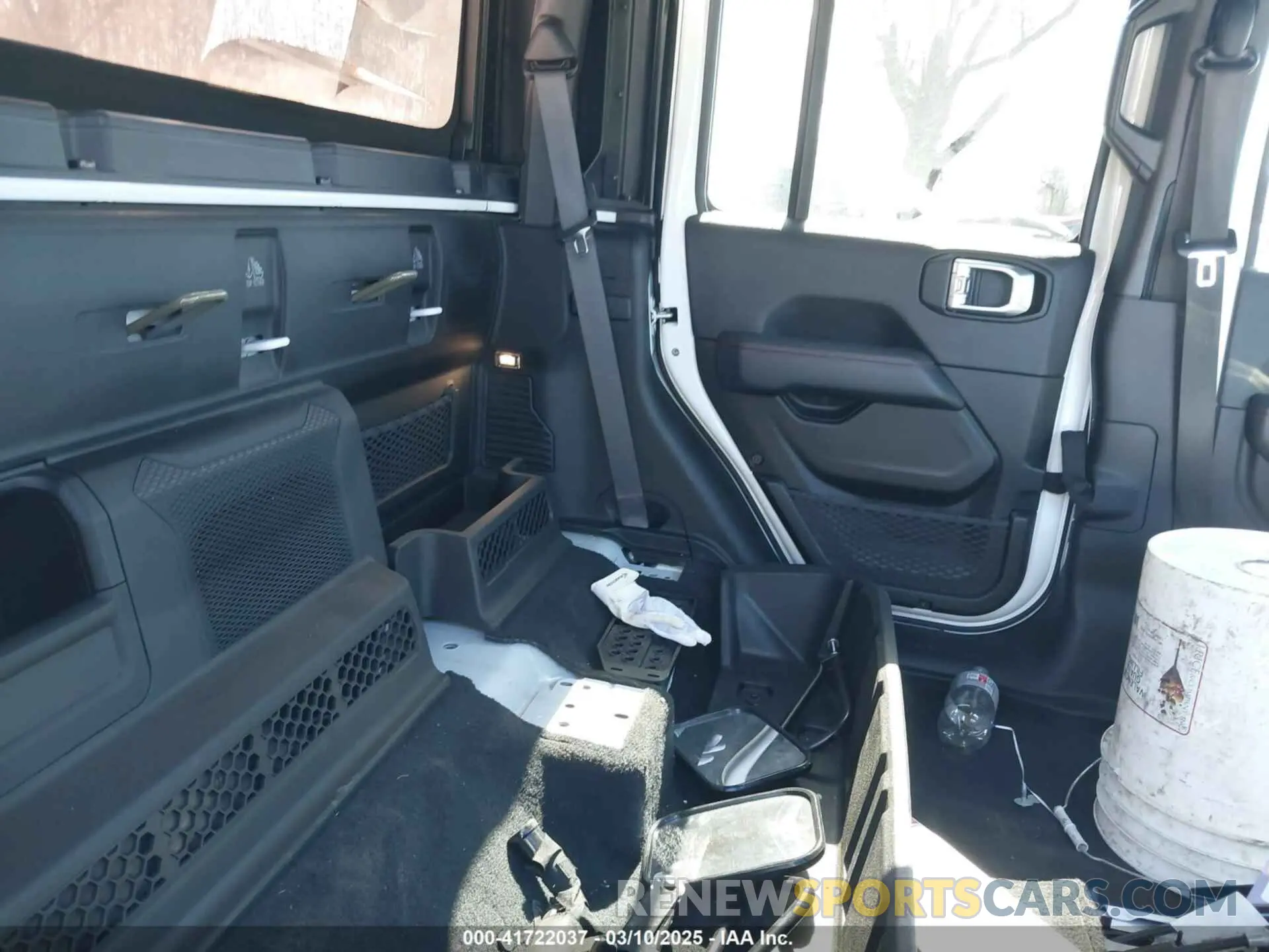 8 fotografías del automóvil dañado 1C6JJTBG1LL181875 JEEP GLADIATOR 2020