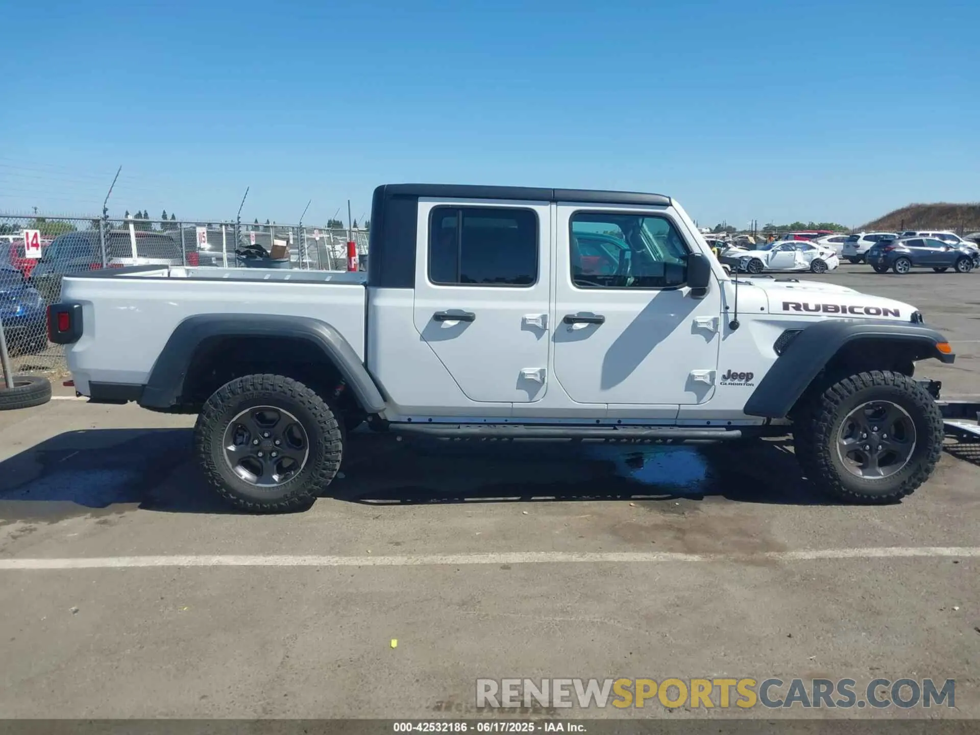 13 fotografías del automóvil dañado 1C6JJTBG9LL213584 JEEP GLADIATOR 2020