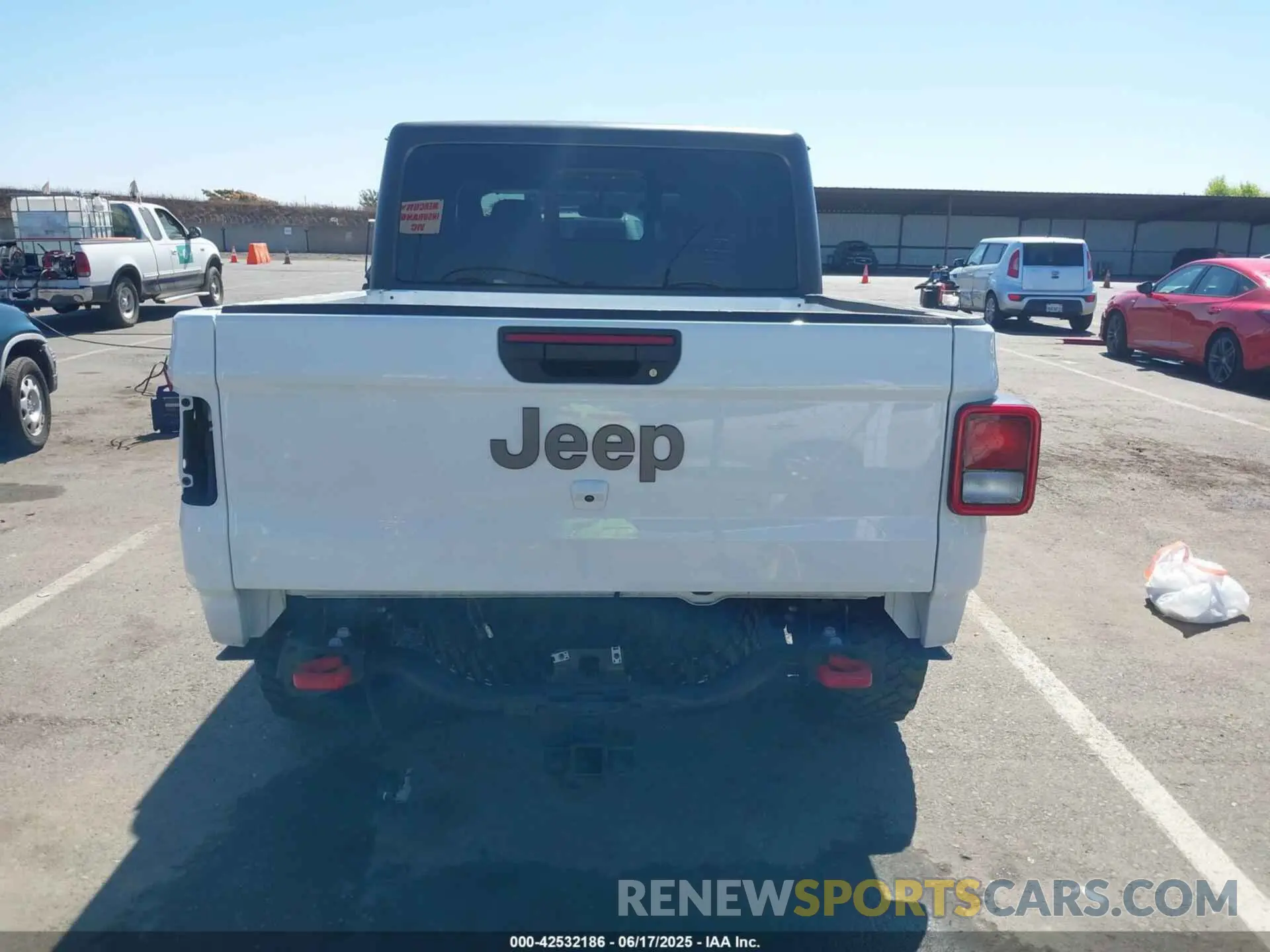 16 fotografías del automóvil dañado 1C6JJTBG9LL213584 JEEP GLADIATOR 2020