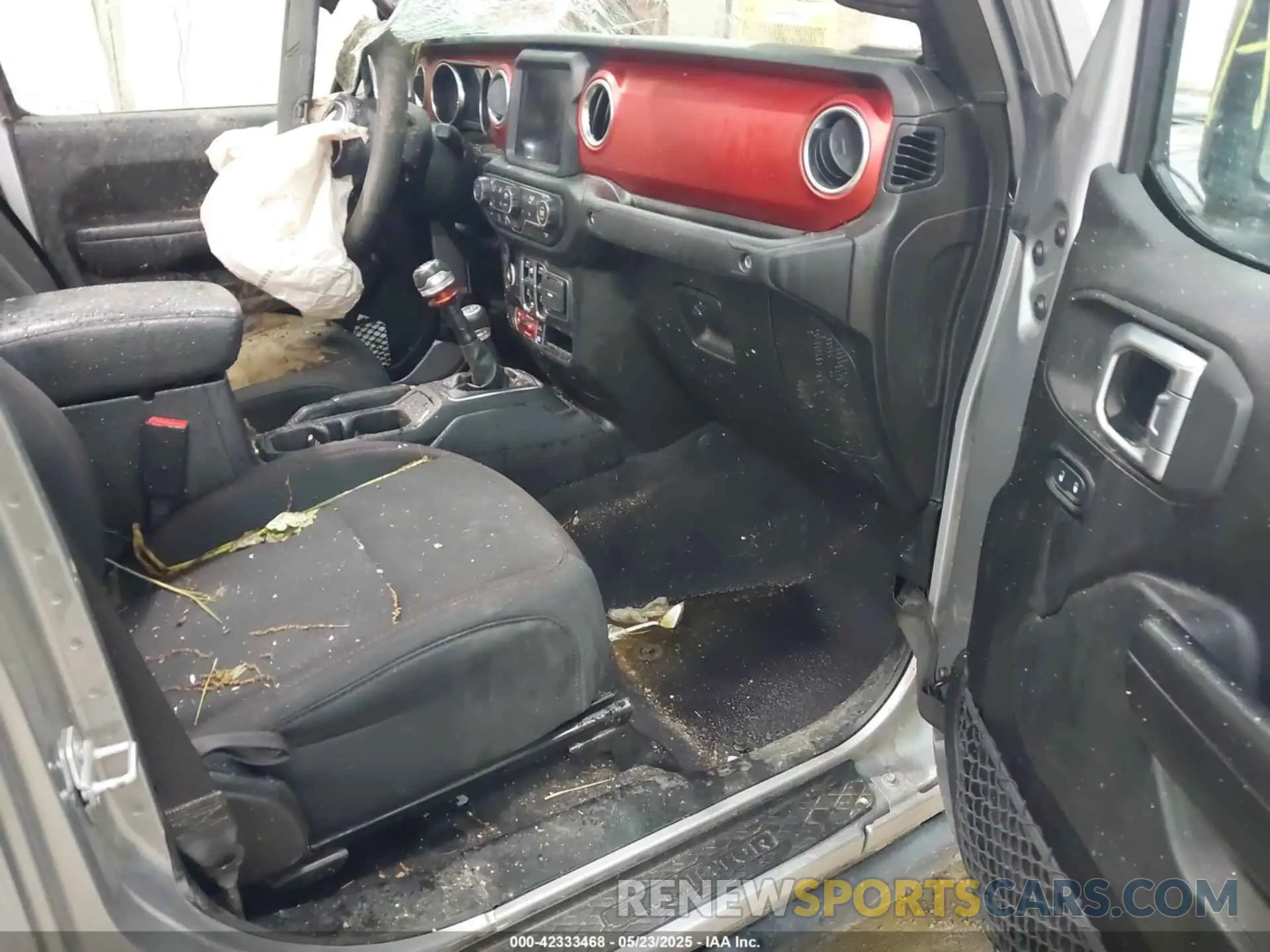 5 fotografías del automóvil dañado 1C6JJTBGXLL136627 JEEP GLADIATOR 2020