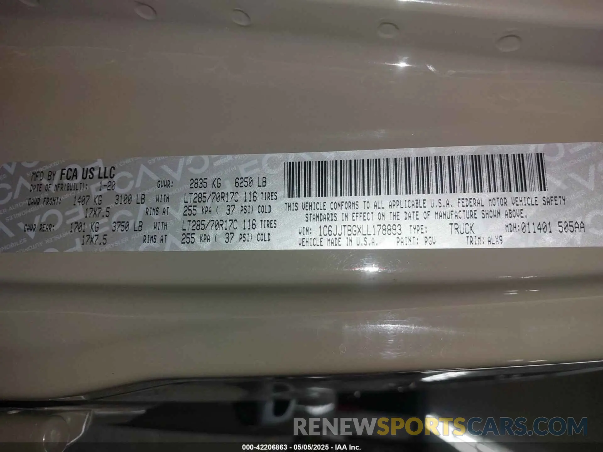 9 fotografías del automóvil dañado 1C6JJTBGXLL178893 JEEP GLADIATOR 2020