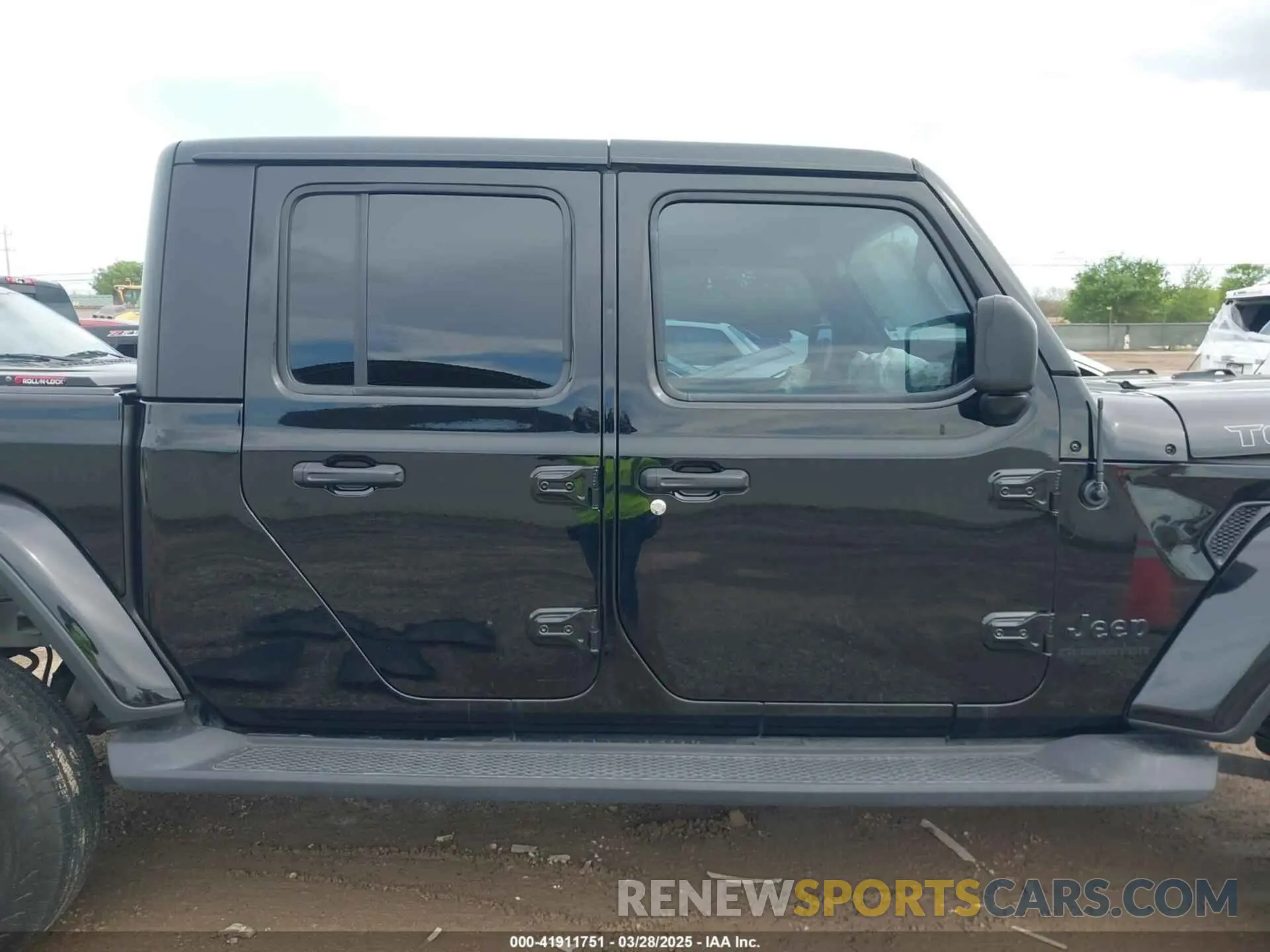 13 fotografías del automóvil dañado 1C6HJTAG4ML586999 JEEP GLADIATOR 2021