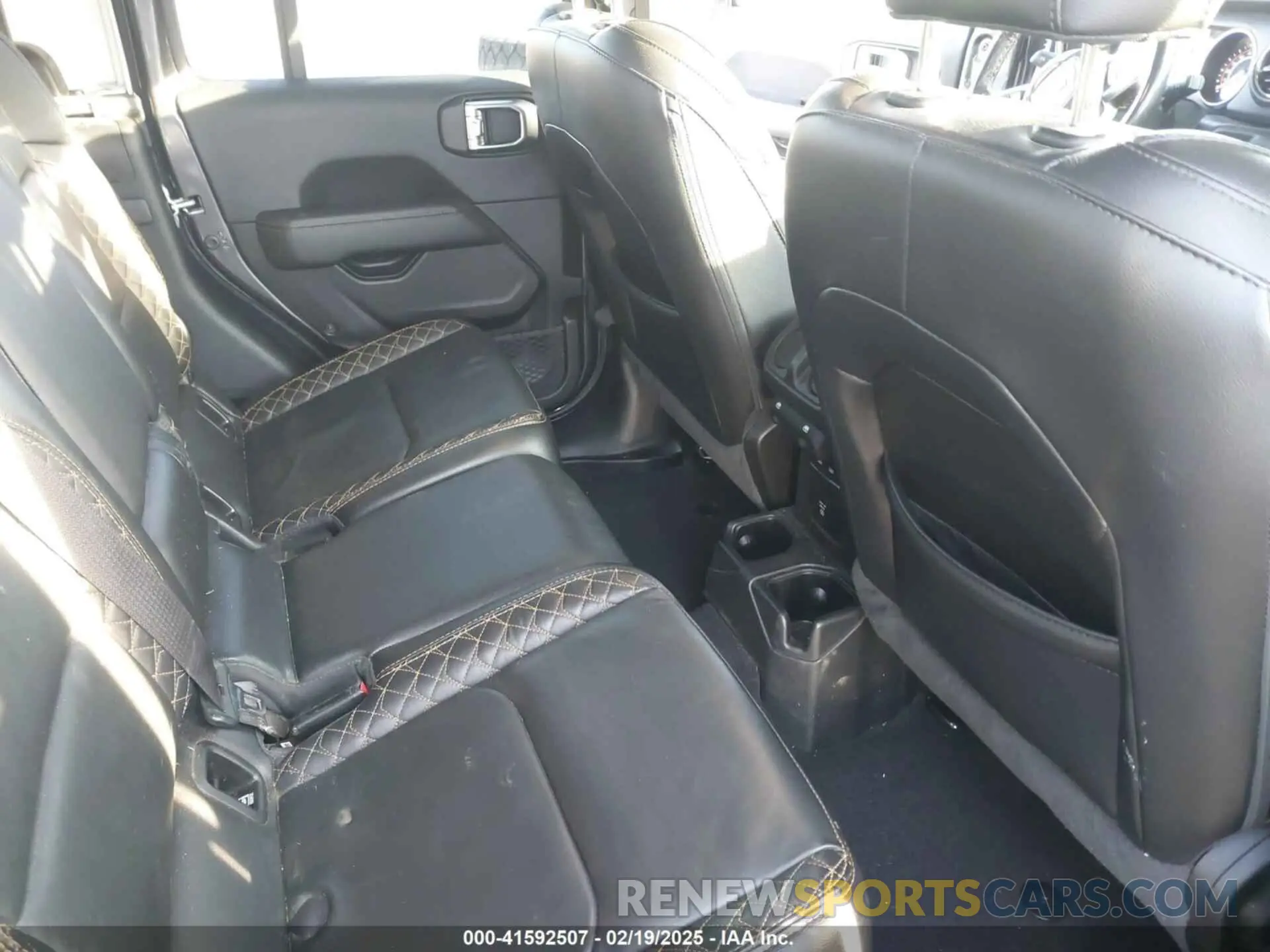 8 fotografías del automóvil dañado 1C6HJTFG3ML565828 JEEP GLADIATOR 2021