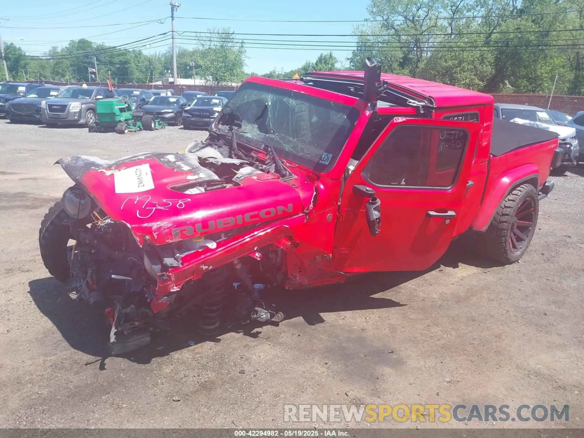 2 fotografías del automóvil dañado 1C6JJTBG4ML538371 JEEP GLADIATOR 2021