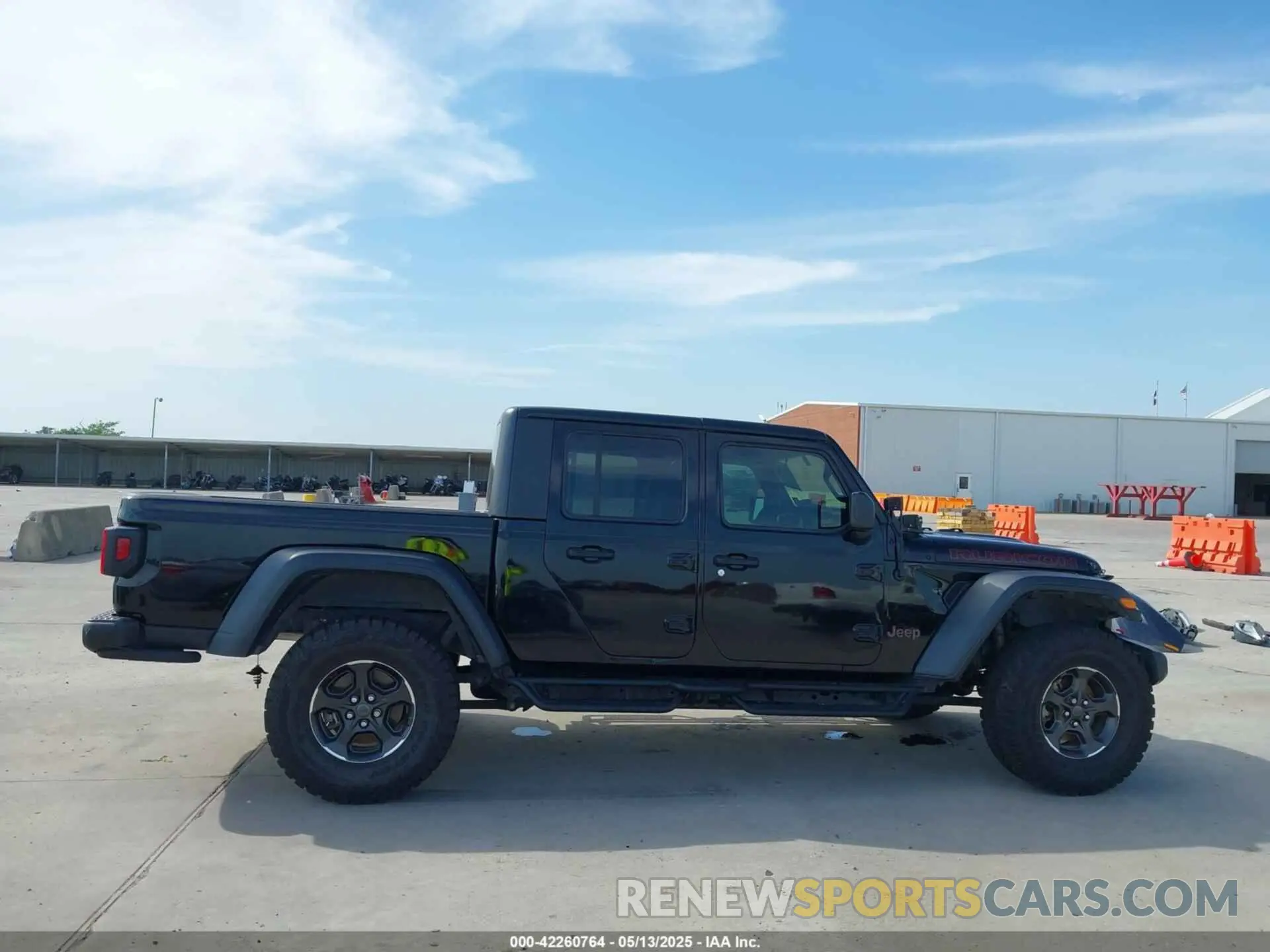 13 fotografías del automóvil dañado 1C6JJTBG6ML535939 JEEP GLADIATOR 2021