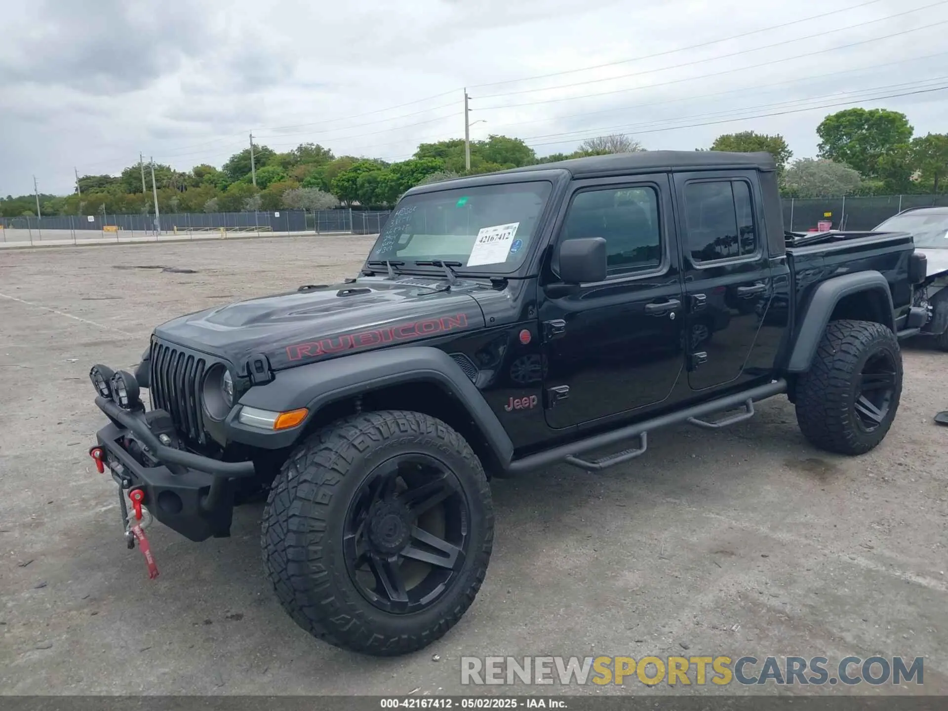 2 fotografías del automóvil dañado 1C6JJTBG6ML622904 JEEP GLADIATOR 2021