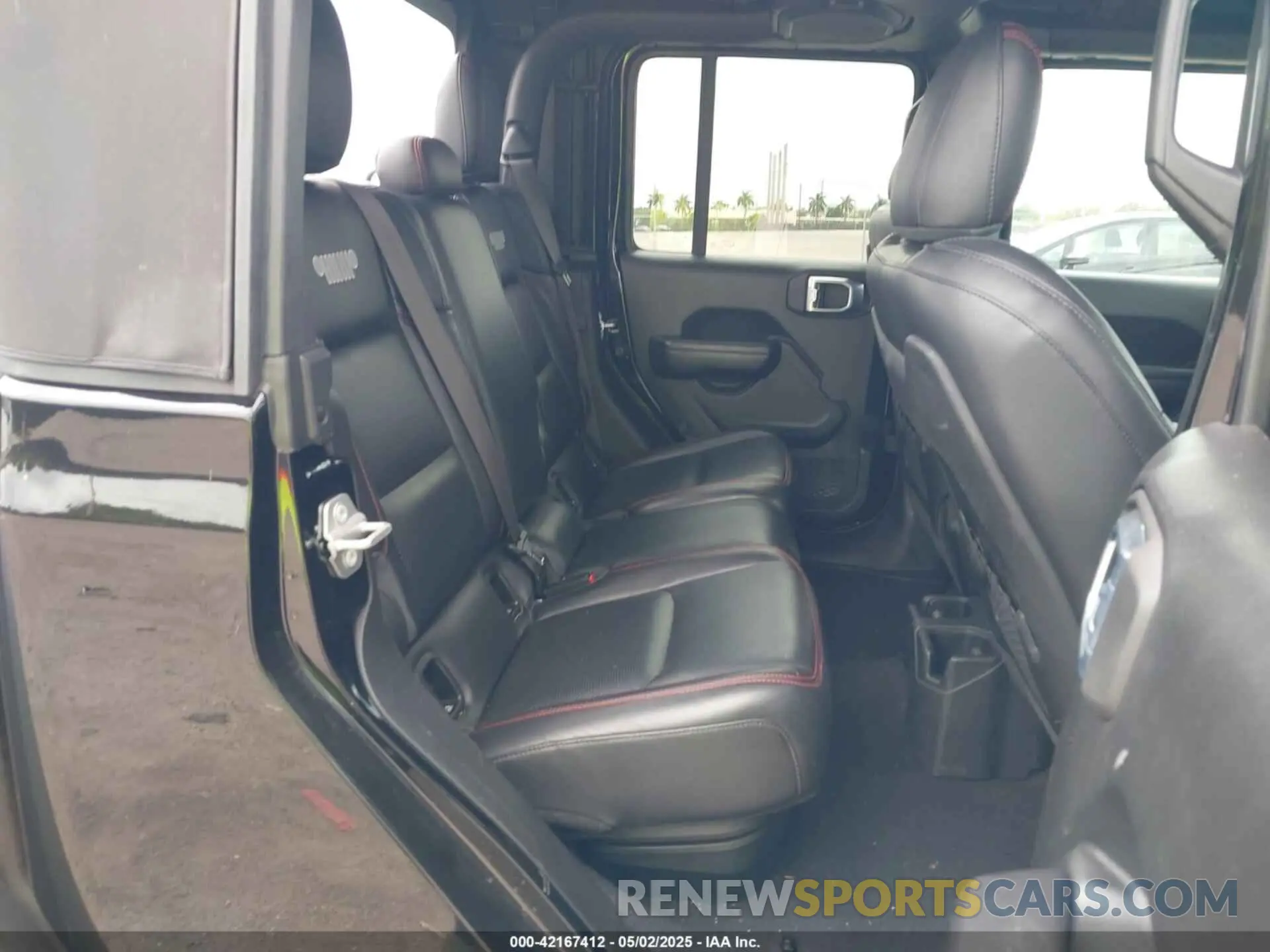 8 fotografías del automóvil dañado 1C6JJTBG6ML622904 JEEP GLADIATOR 2021