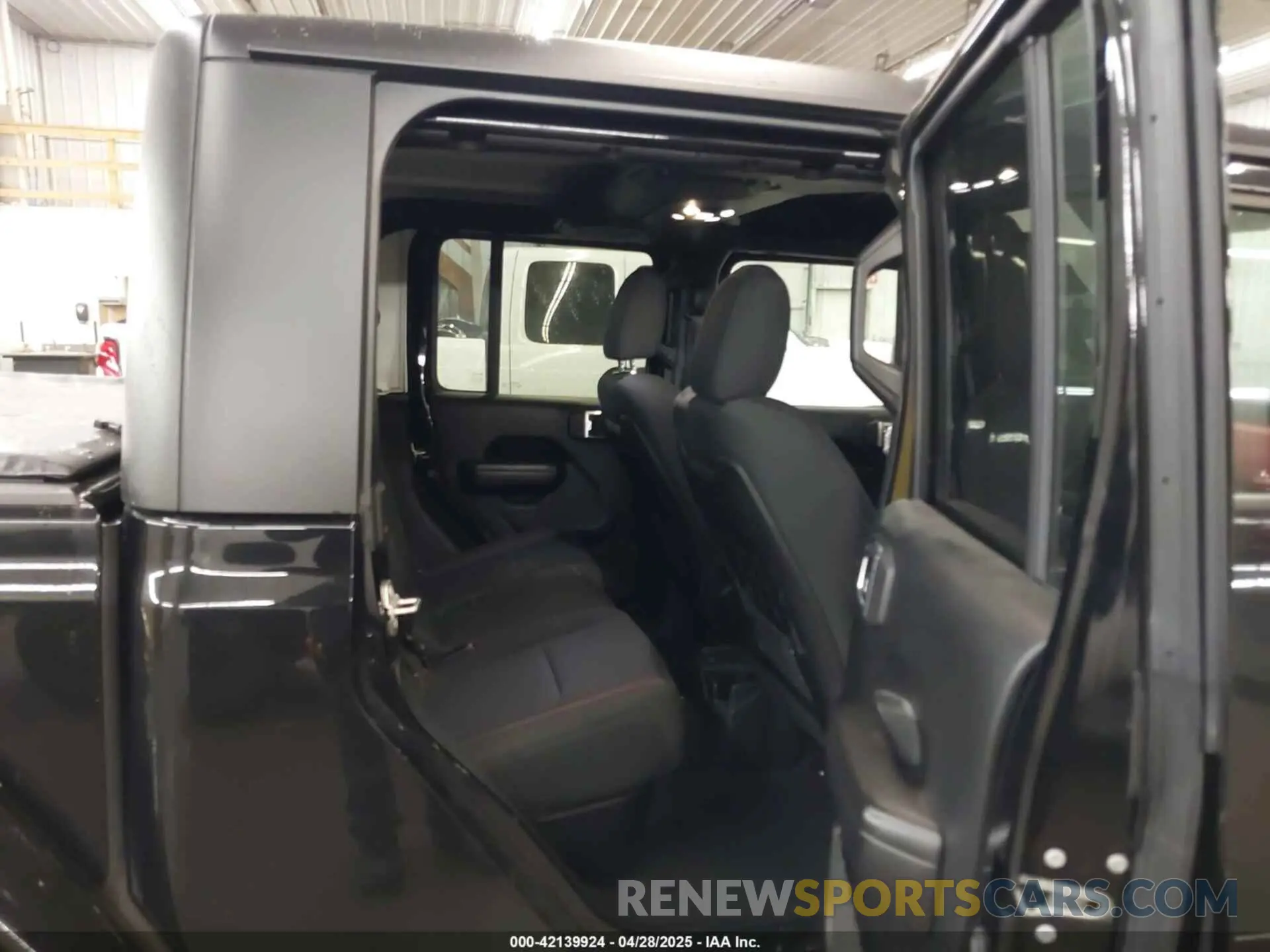 8 fotografías del automóvil dañado 1C6JJTBGXML529108 JEEP GLADIATOR 2021