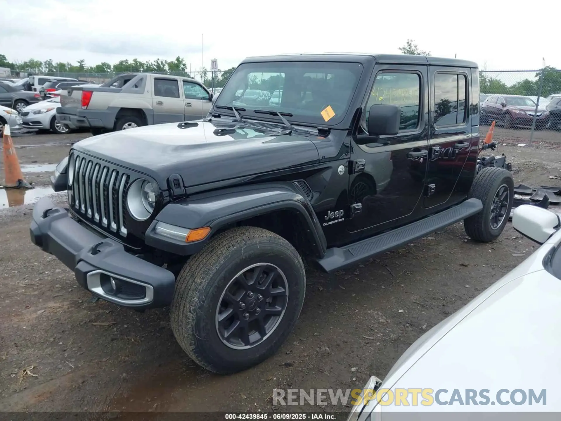 2 fotografías del automóvil dañado 1C6HJTFG8NL168519 JEEP GLADIATOR 2022