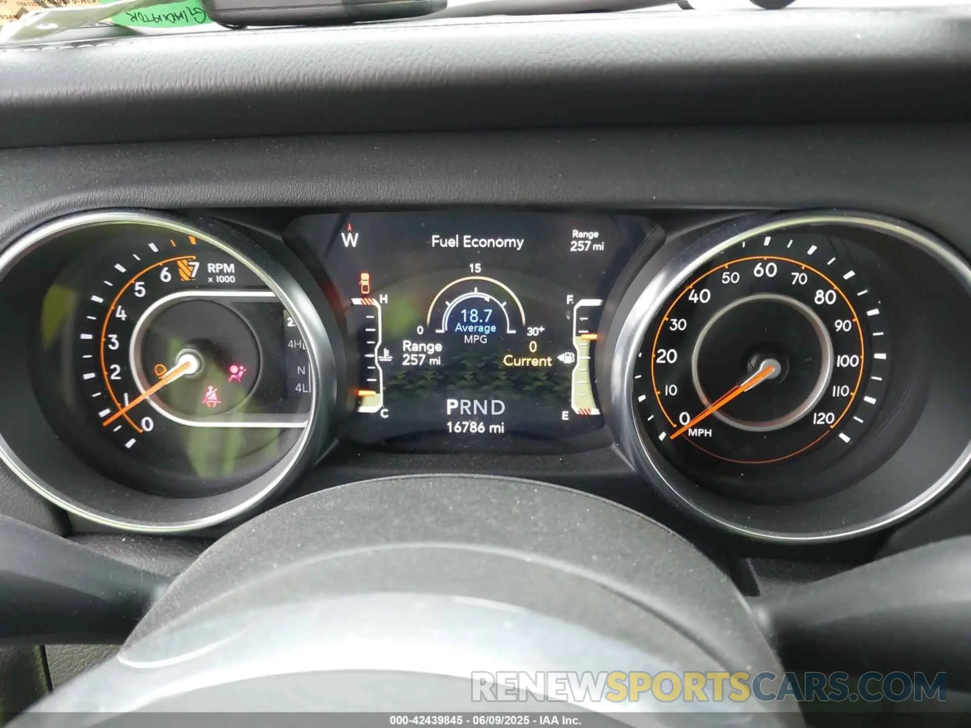 7 fotografías del automóvil dañado 1C6HJTFG8NL168519 JEEP GLADIATOR 2022