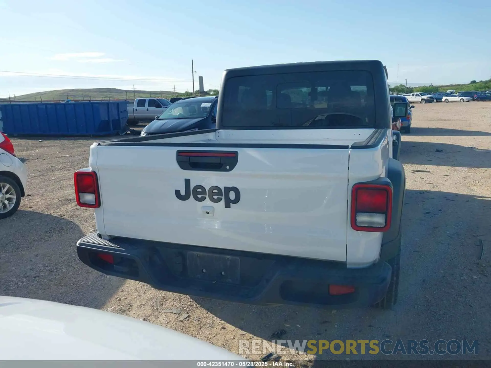 16 fotografías del automóvil dañado 1C6HJTAG0PL533933 JEEP GLADIATOR 2023