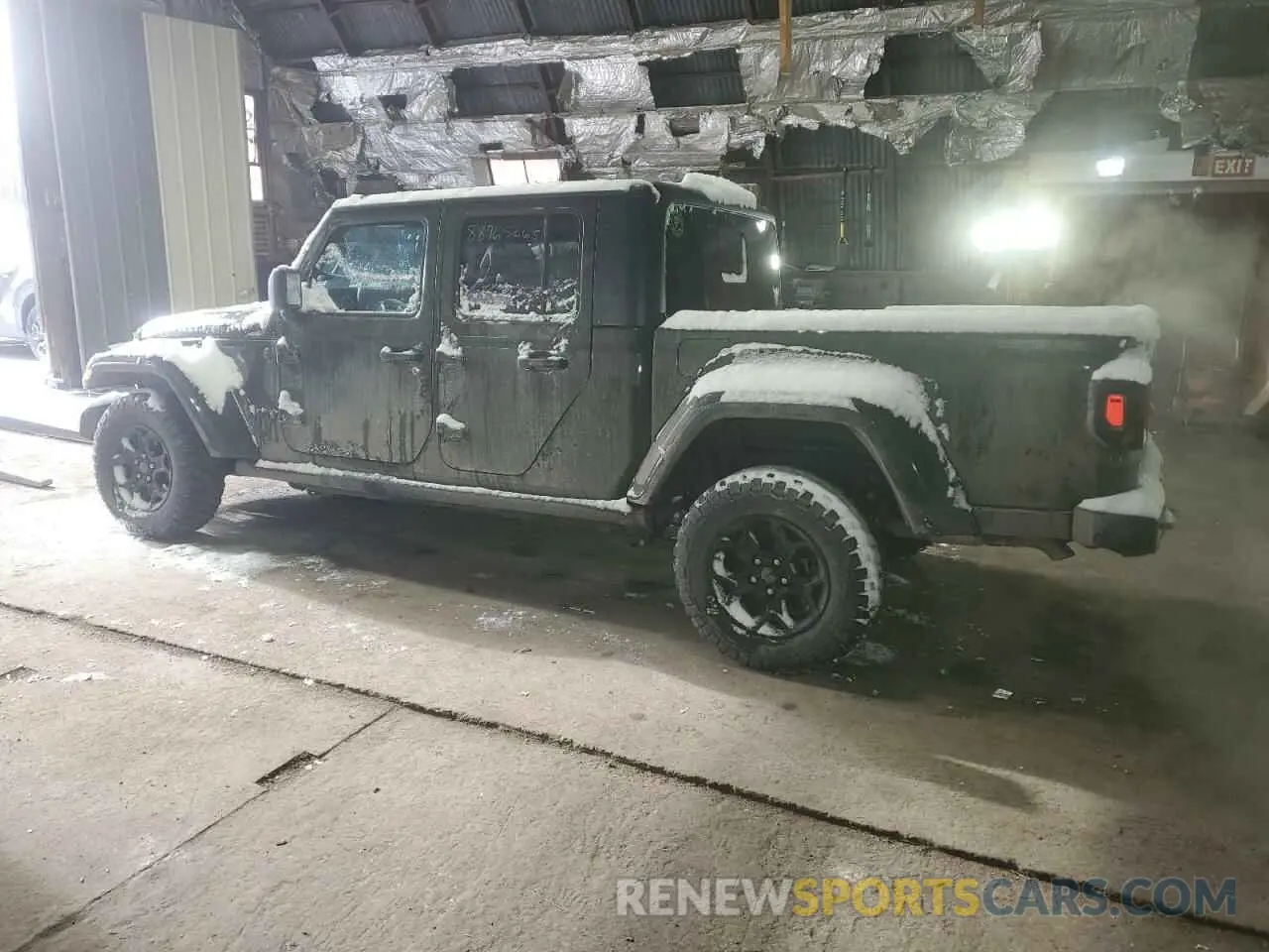 2 fotografías del automóvil dañado 1C6HJTAG3PL555098 JEEP GLADIATOR 2023