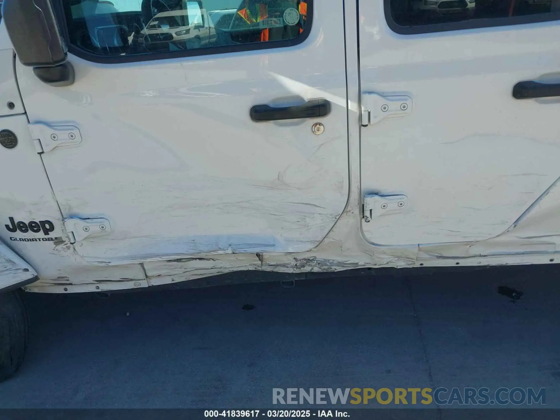 17 fotografías del automóvil dañado 1C6HJTAG4PL528590 JEEP GLADIATOR 2023