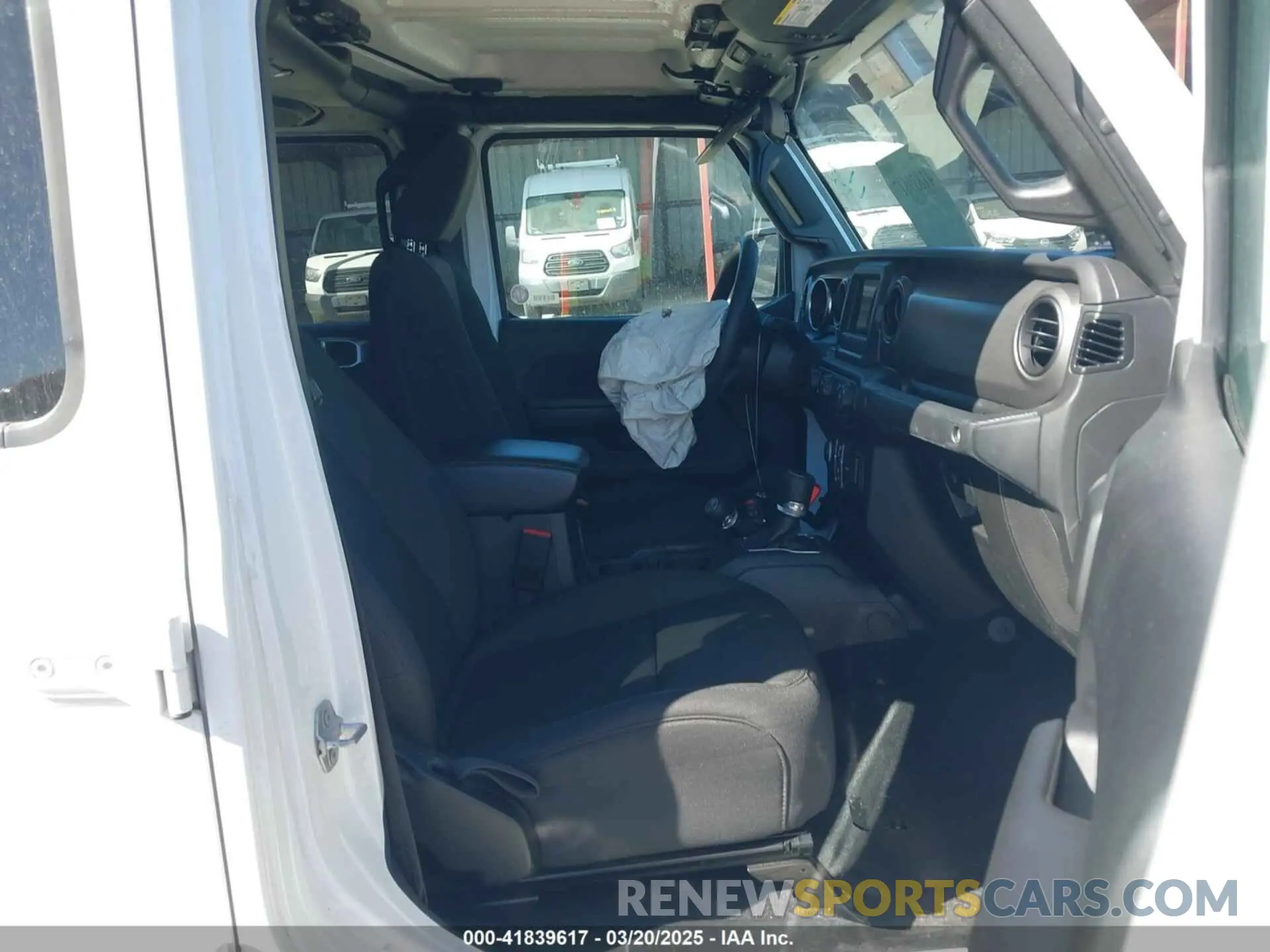 5 fotografías del automóvil dañado 1C6HJTAG4PL528590 JEEP GLADIATOR 2023