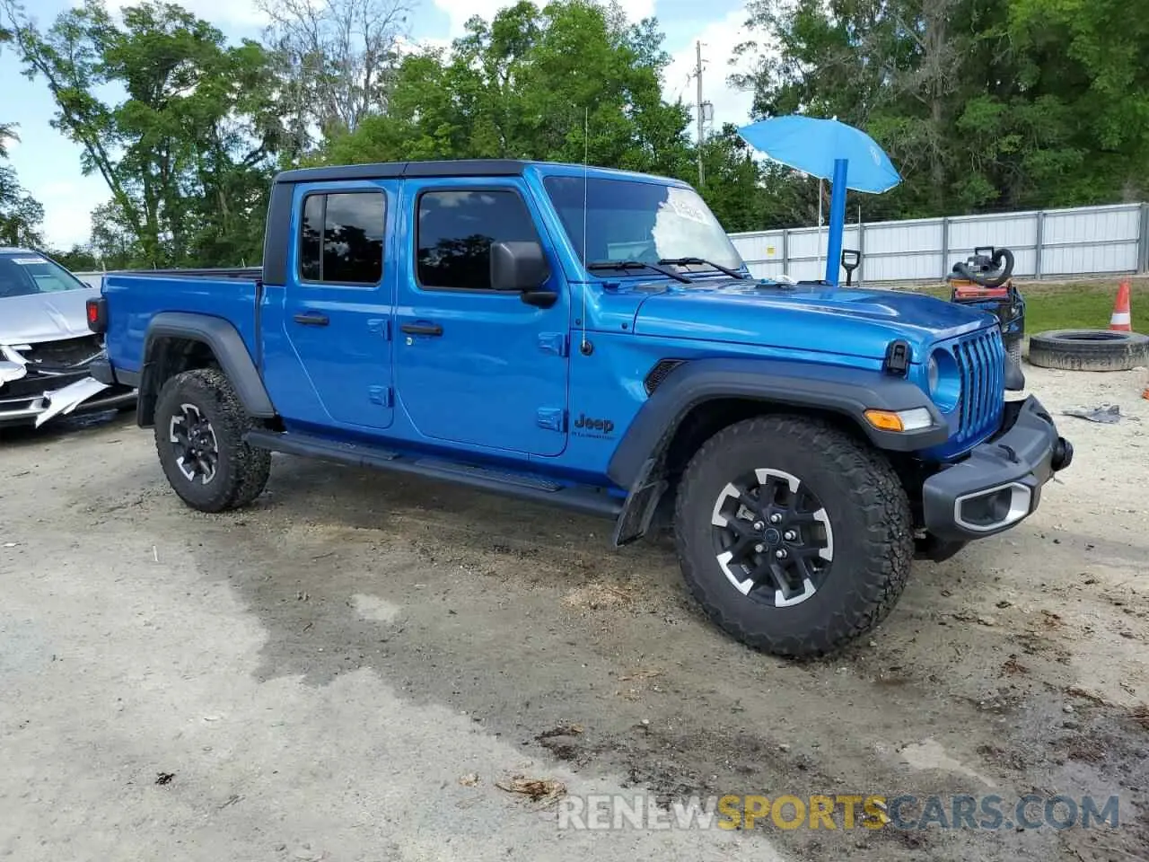 4 fotografías del automóvil dañado 1C6HJTAG4PL562366 JEEP GLADIATOR 2023