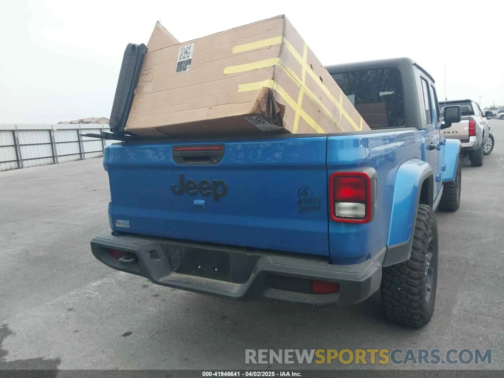 16 fotografías del automóvil dañado 1C6HJTAG6PL579136 JEEP GLADIATOR 2023