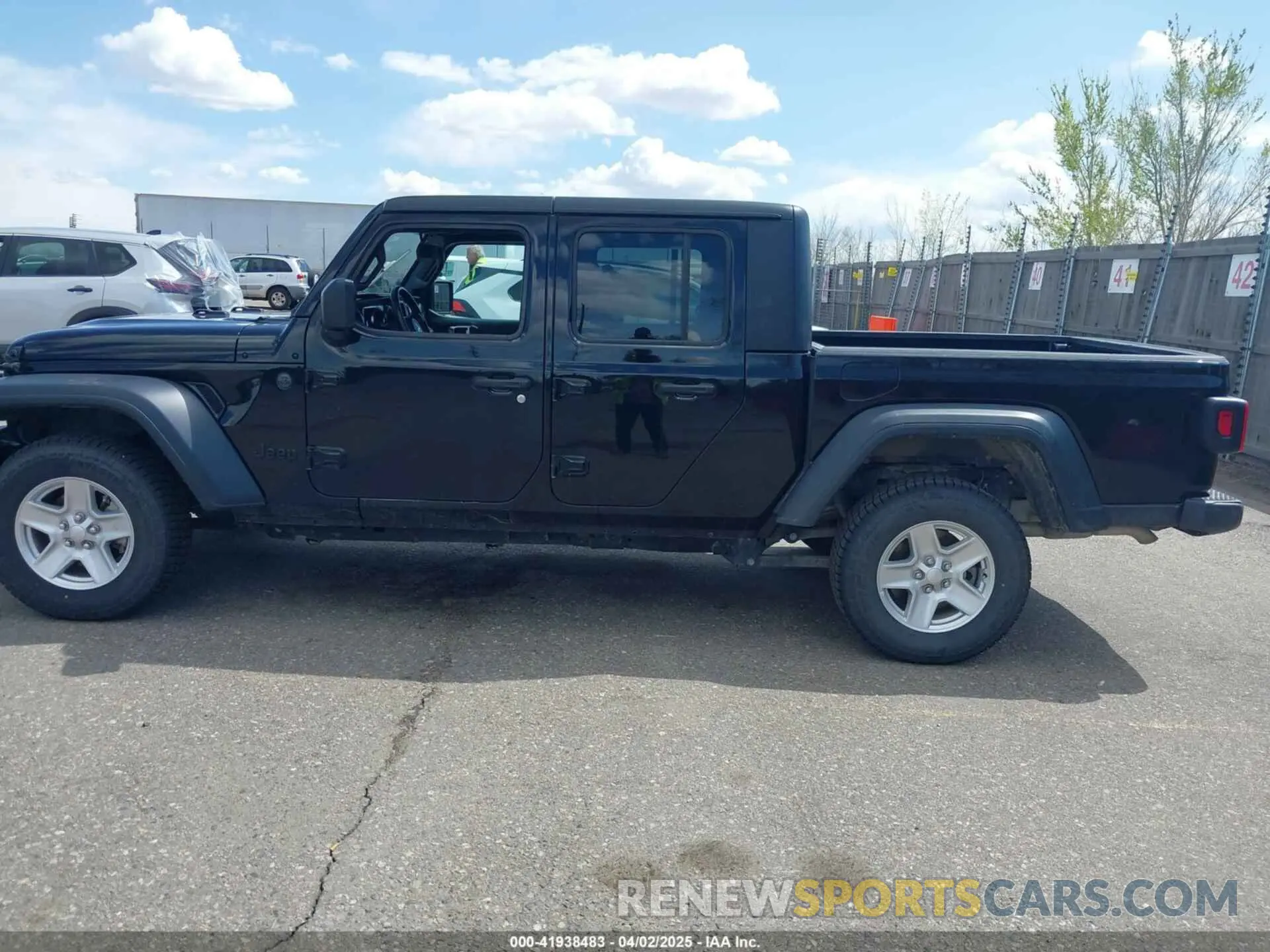 14 fotografías del automóvil dañado 1C6HJTAG8PL532867 JEEP GLADIATOR 2023