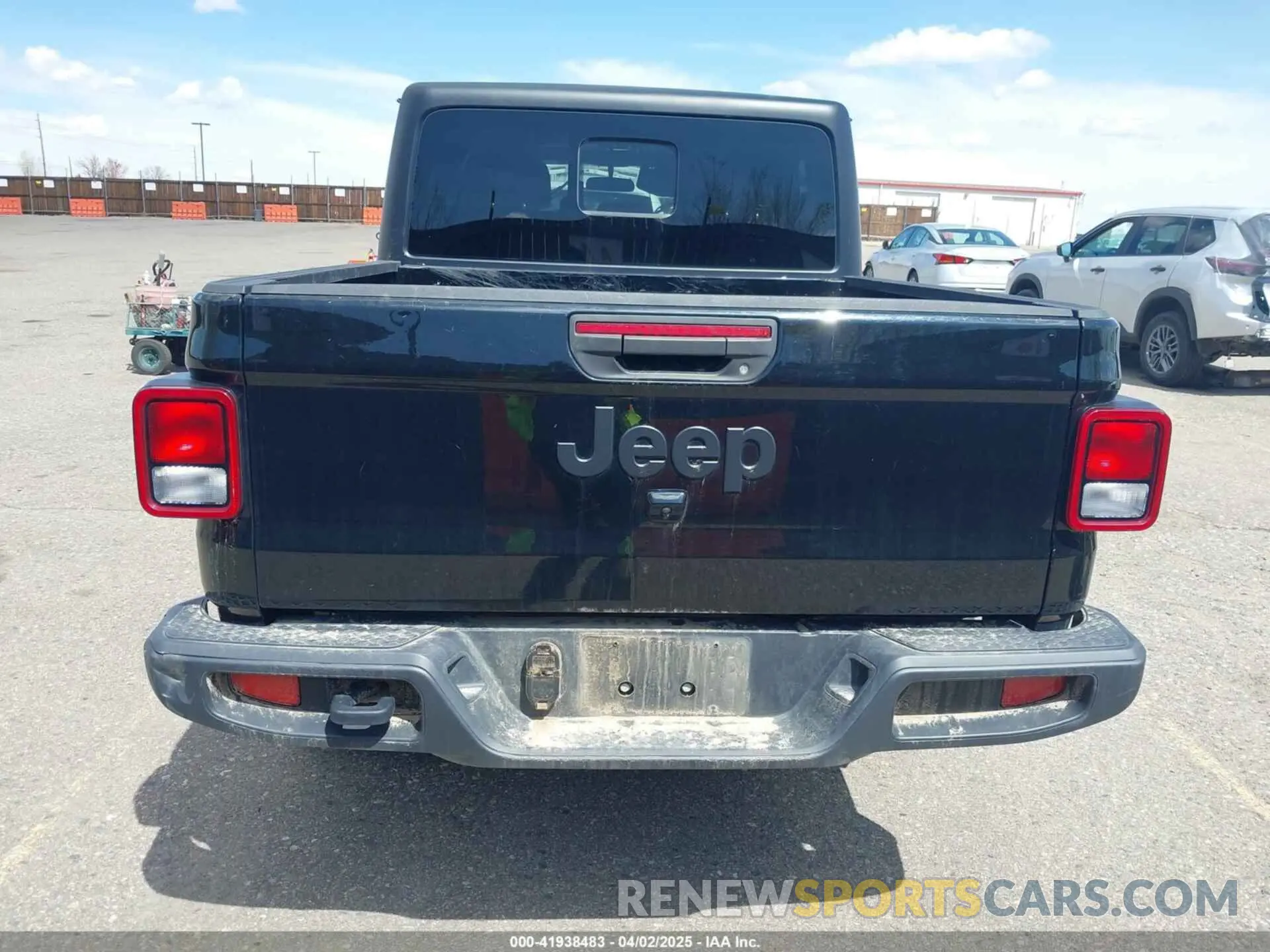 16 fotografías del automóvil dañado 1C6HJTAG8PL532867 JEEP GLADIATOR 2023