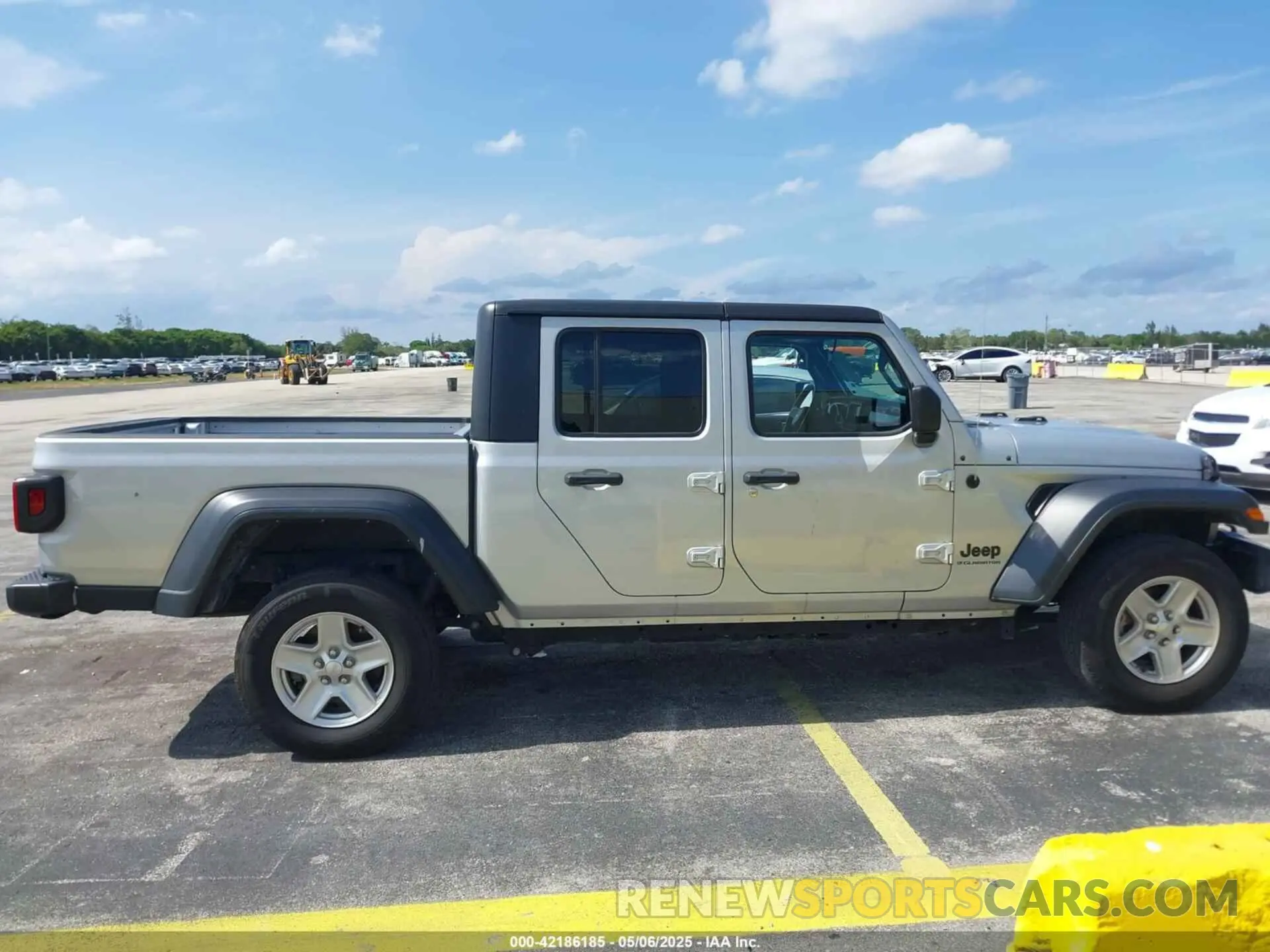 13 fotografías del automóvil dañado 1C6HJTAG9PL522977 JEEP GLADIATOR 2023