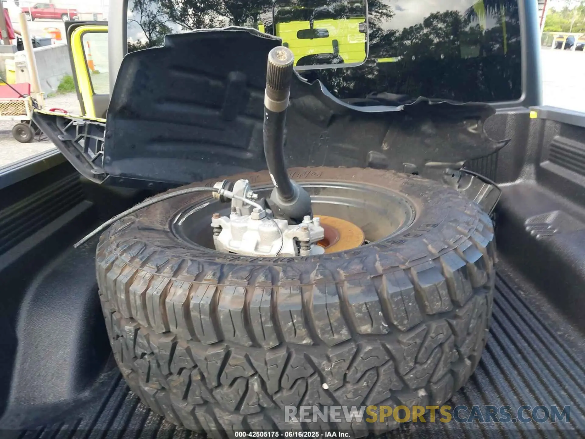 12 fotografías del automóvil dañado 1C6HJTAG9PL561410 JEEP GLADIATOR 2023