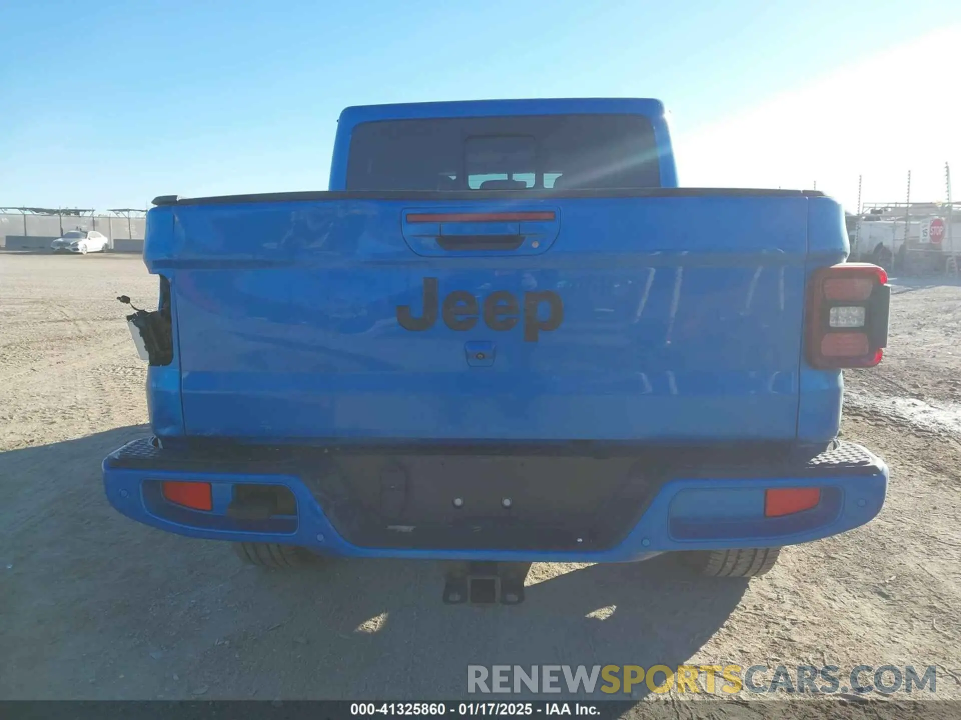 17 fotografías del automóvil dañado 1C6HJTFG1PL556842 JEEP GLADIATOR 2023