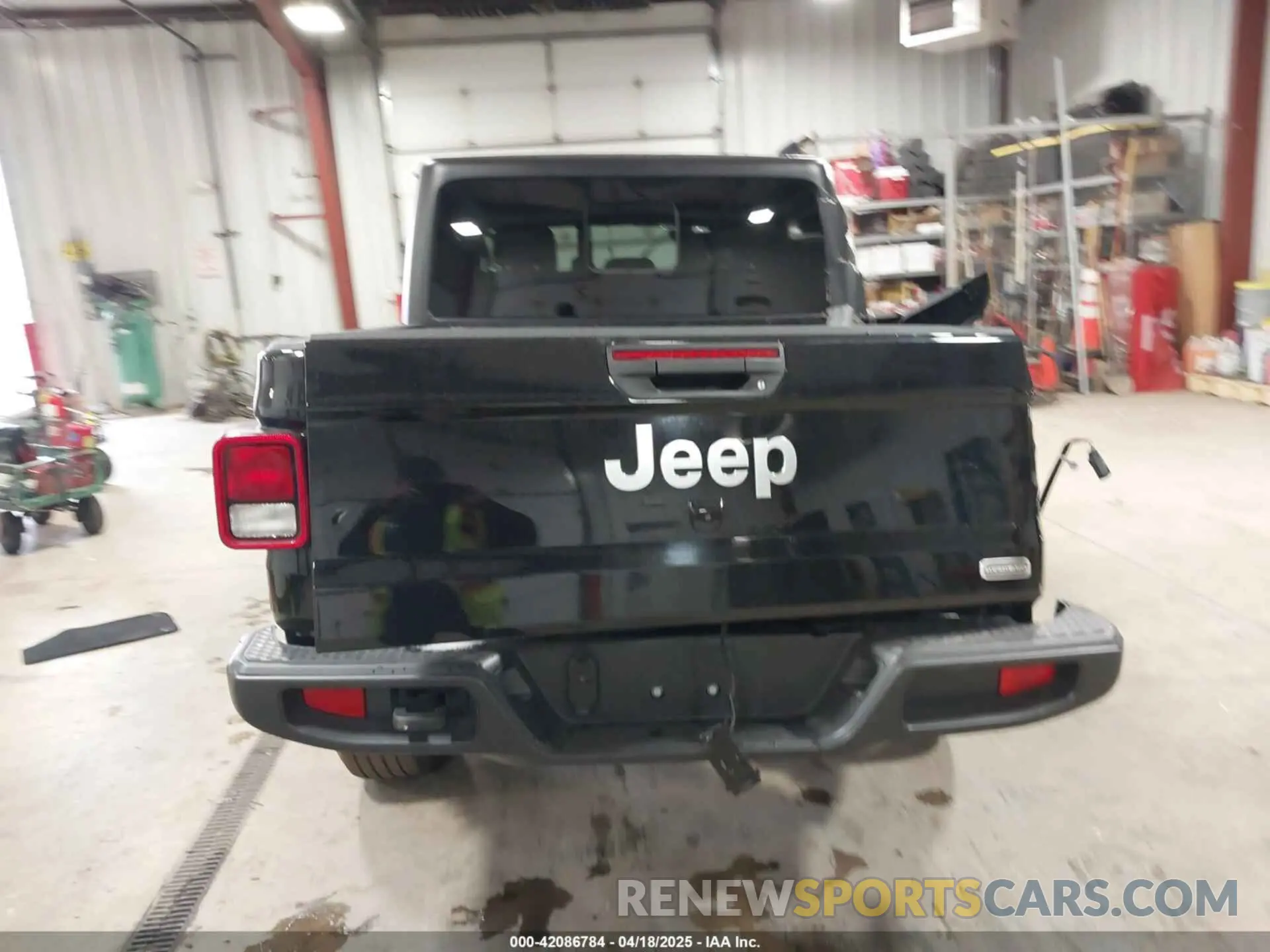 15 fotografías del automóvil dañado 1C6HJTFG6PL552866 JEEP GLADIATOR 2023