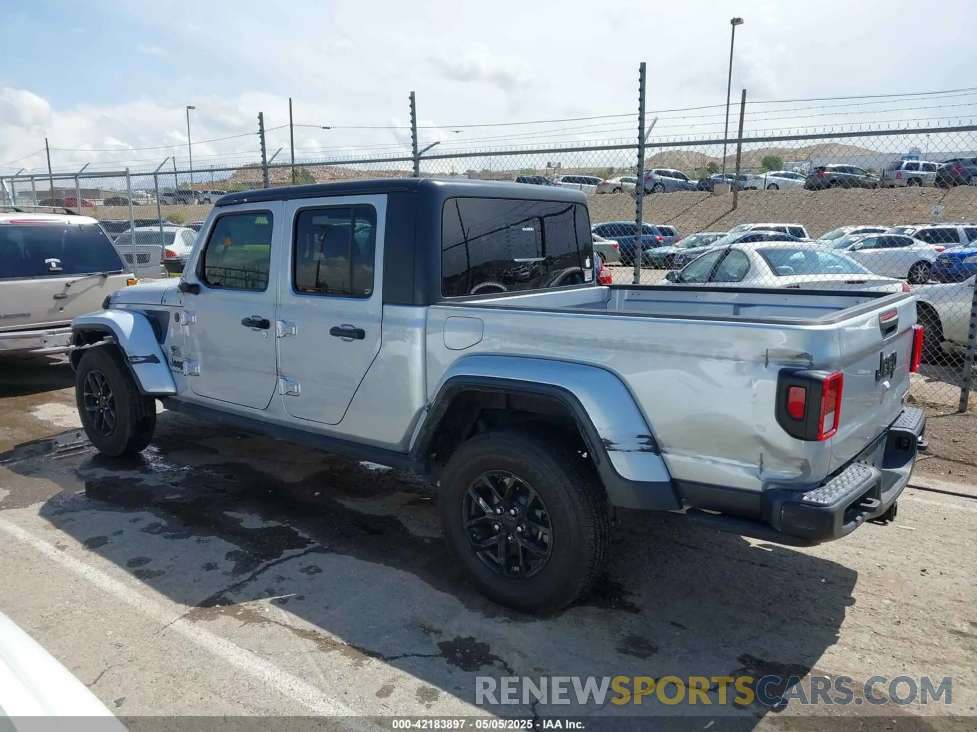 14 fotografías del automóvil dañado 1C6JJTAG3PL517372 JEEP GLADIATOR 2023