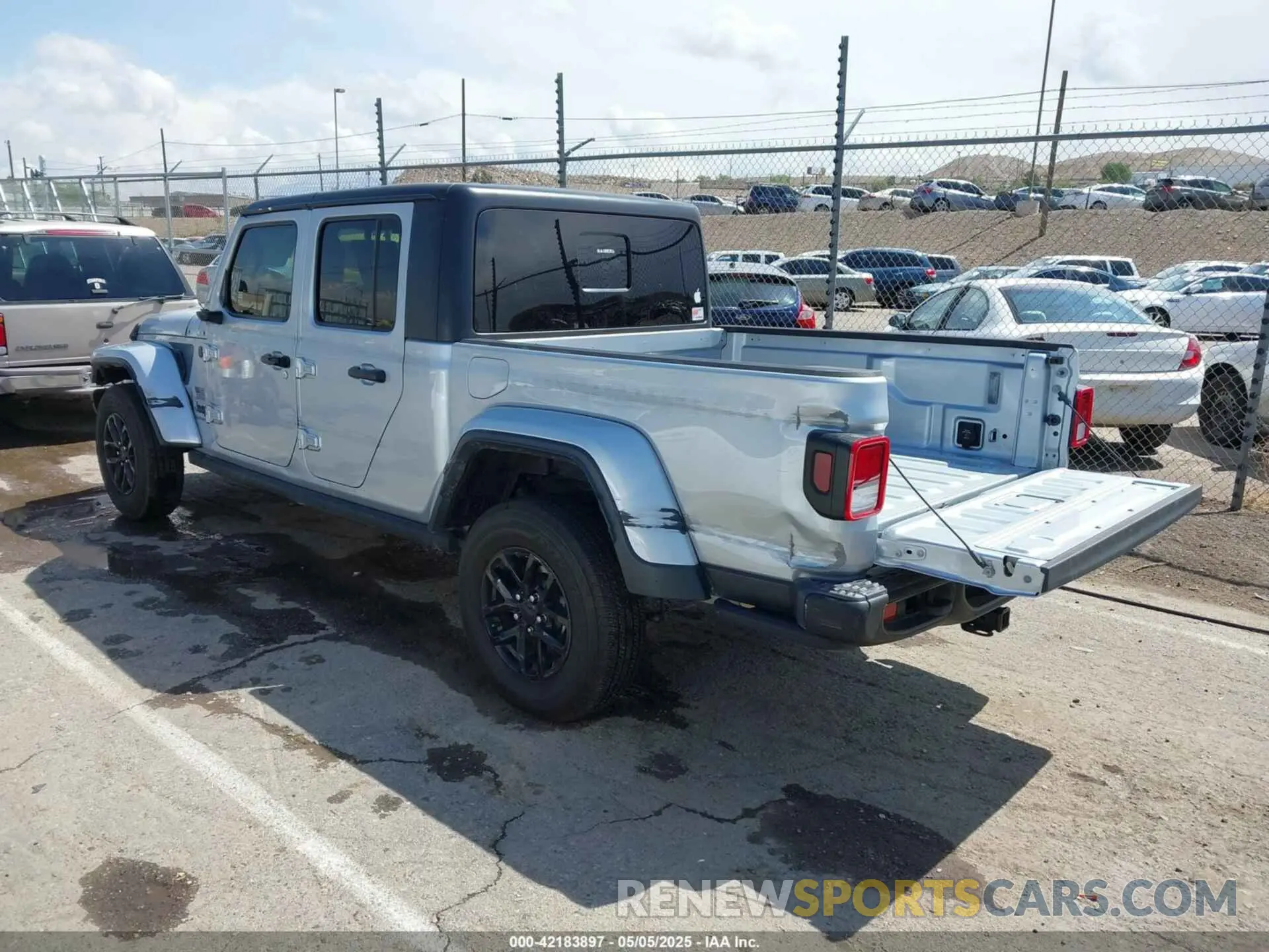 3 fotografías del automóvil dañado 1C6JJTAG3PL517372 JEEP GLADIATOR 2023