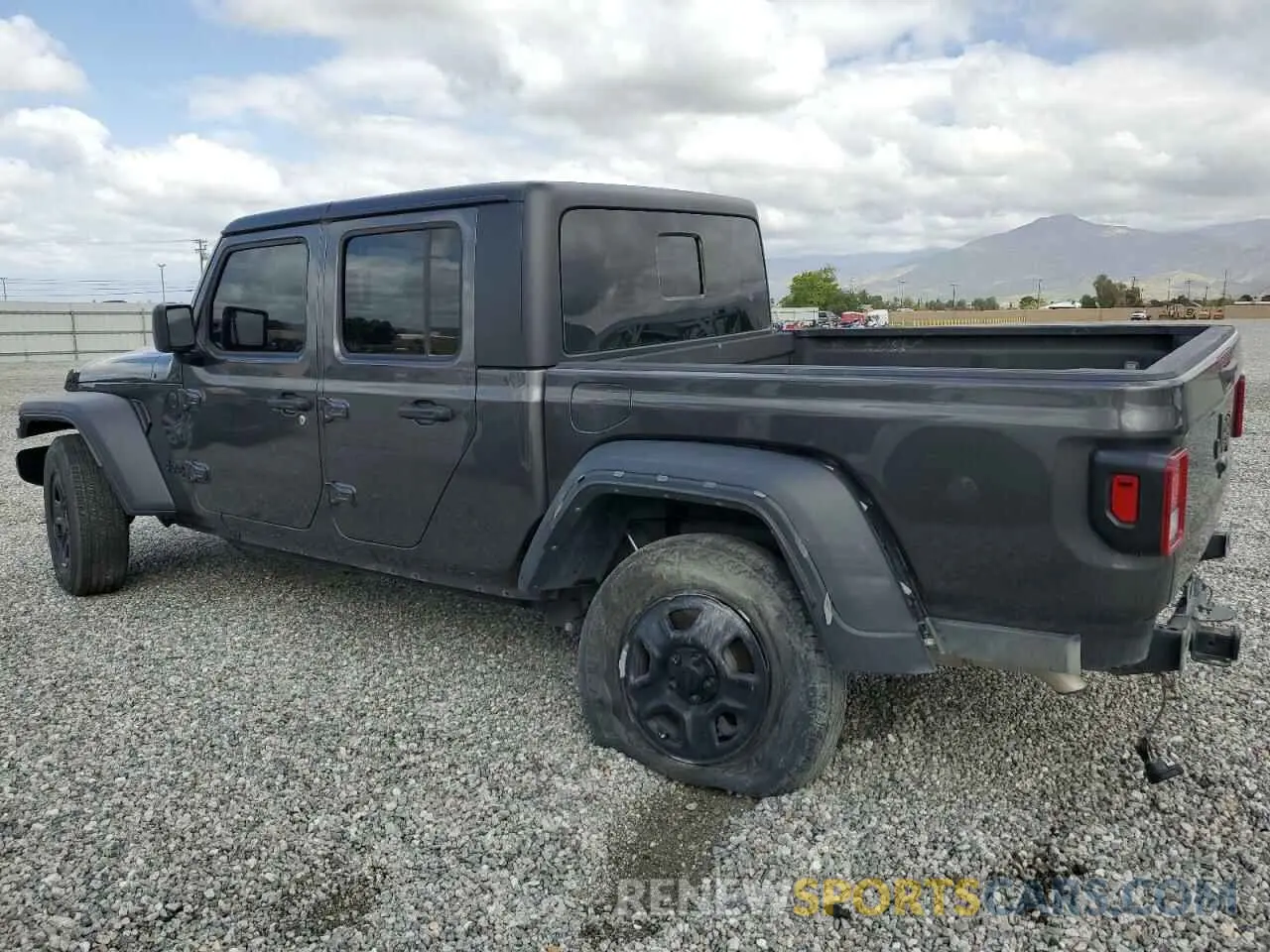 2 fotografías del automóvil dañado 1C6JJTAG9PL557861 JEEP GLADIATOR 2023