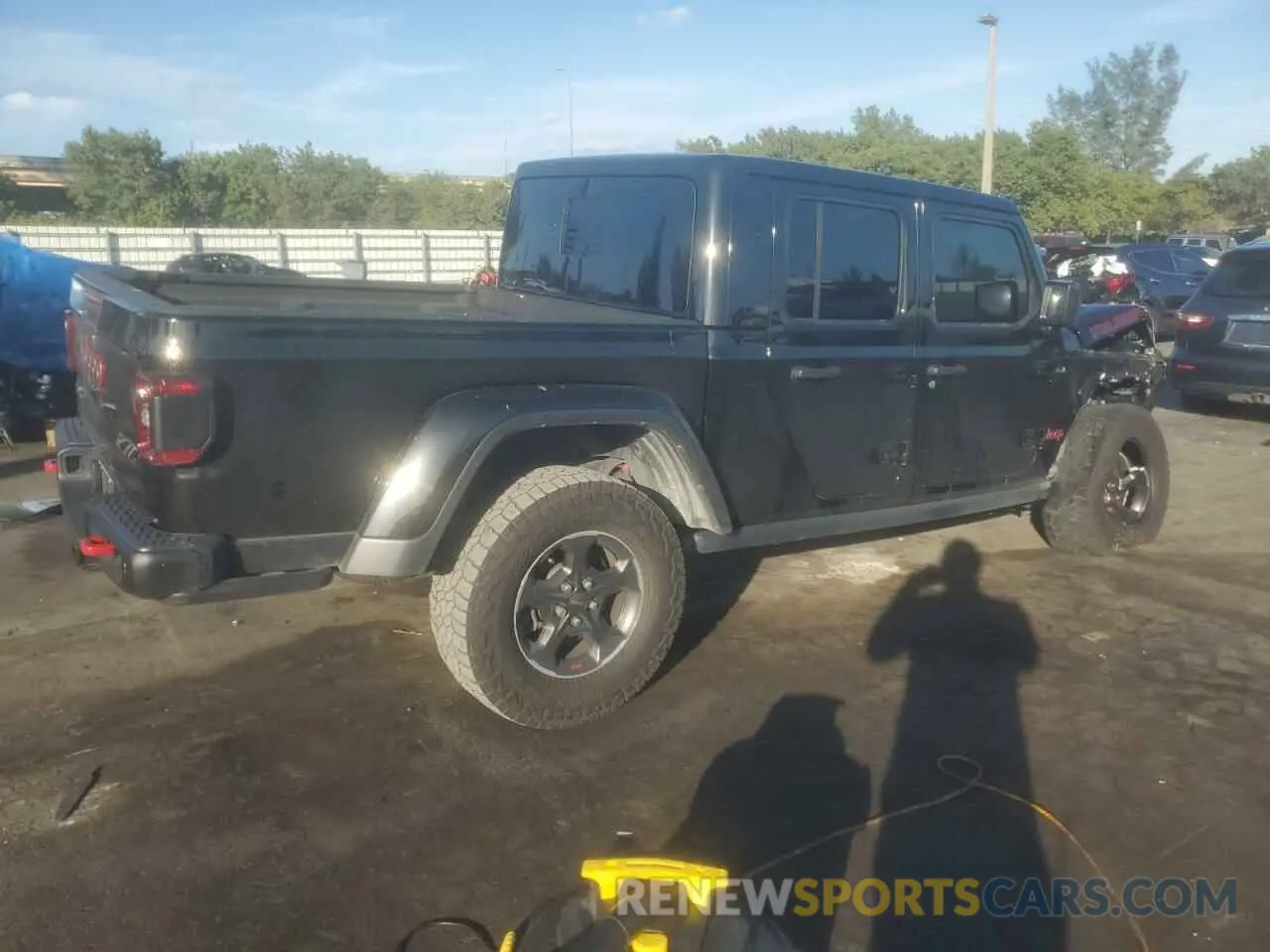 3 fotografías del automóvil dañado 1C6JJTBG0PL503198 JEEP GLADIATOR 2023
