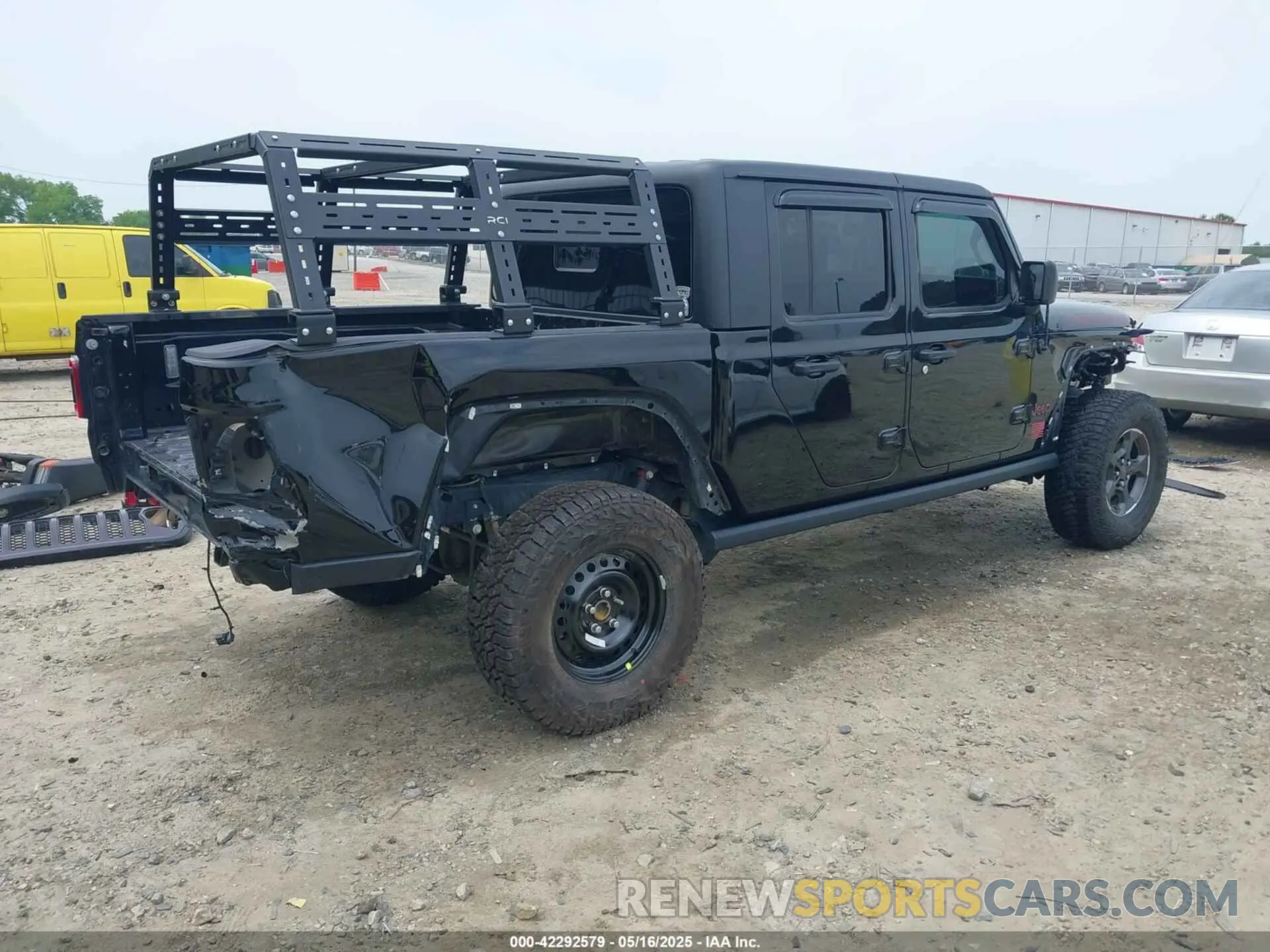 4 fotografías del automóvil dañado 1C6JJTBG2PL572717 JEEP GLADIATOR 2023