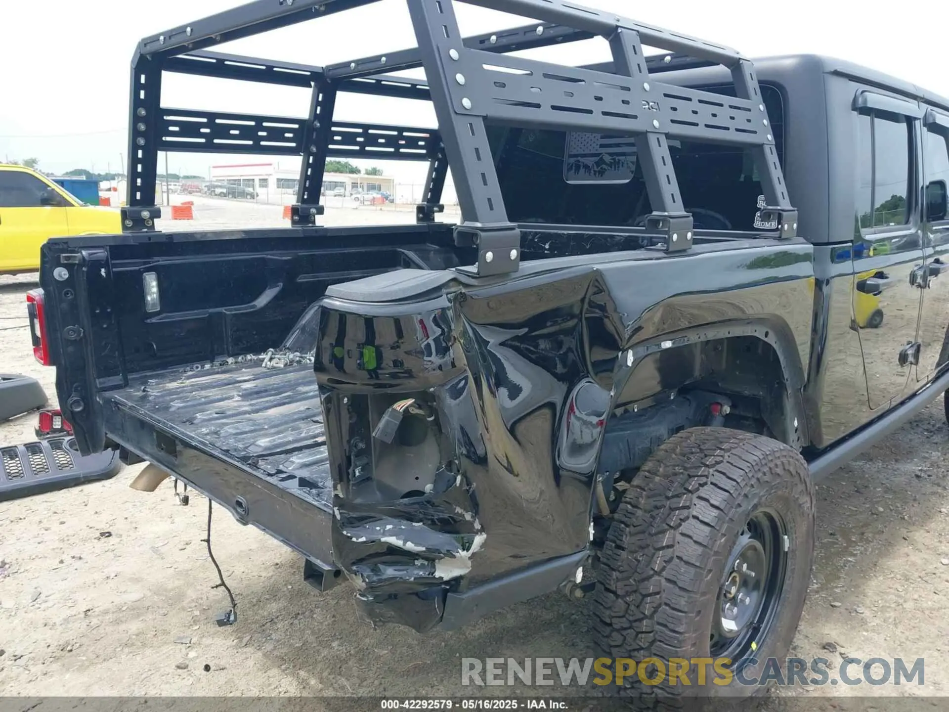 6 fotografías del automóvil dañado 1C6JJTBG2PL572717 JEEP GLADIATOR 2023