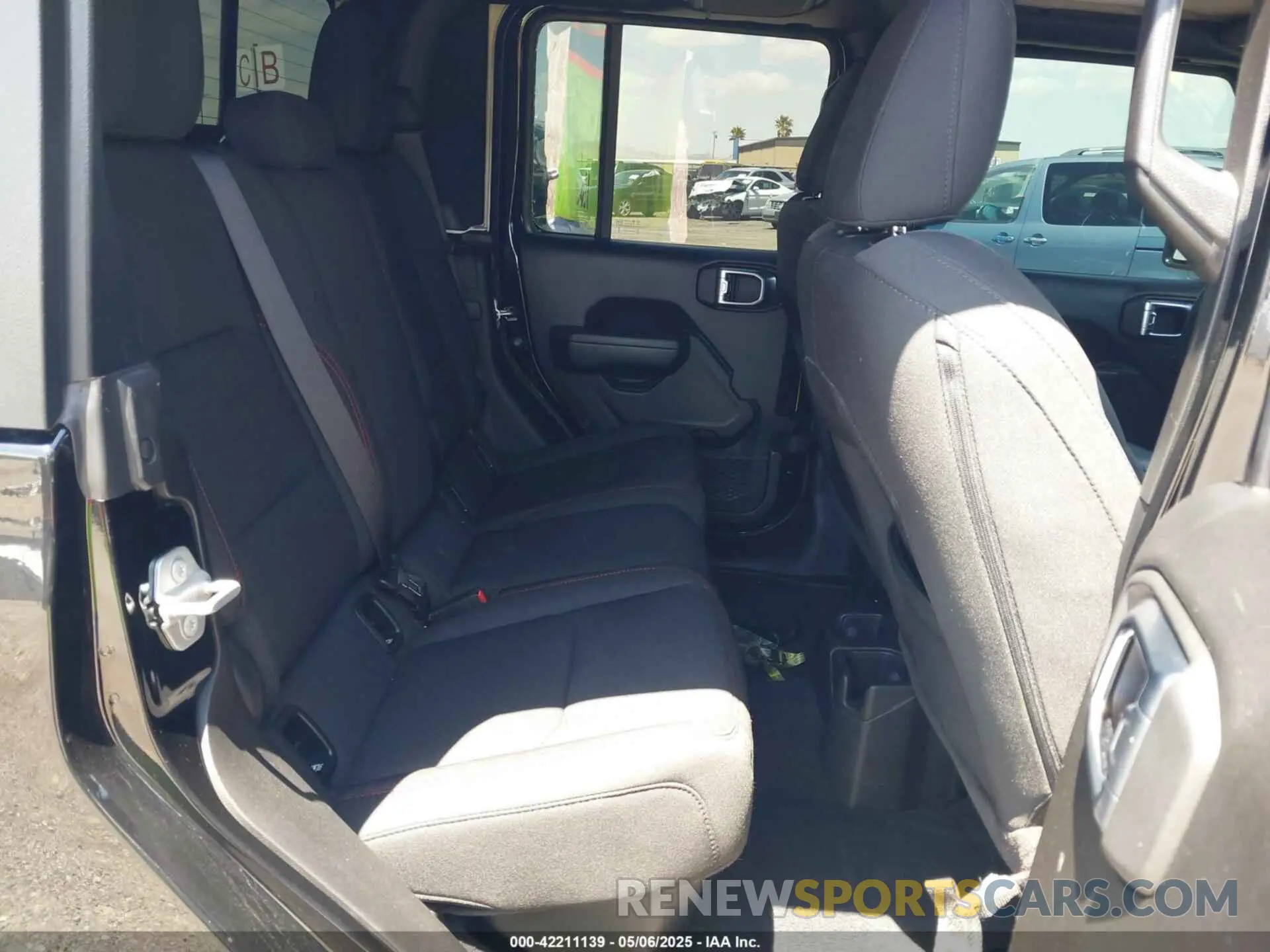 8 fotografías del automóvil dañado 1C6JJTBG3PL531982 JEEP GLADIATOR 2023