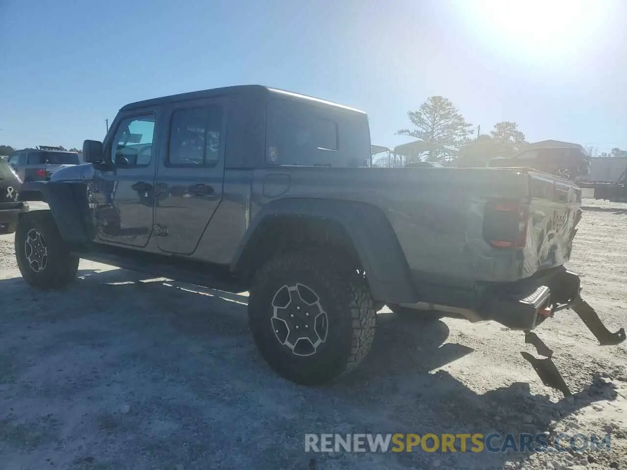 2 fotografías del automóvil dañado 1C6JJTEG1PL506171 JEEP GLADIATOR 2023