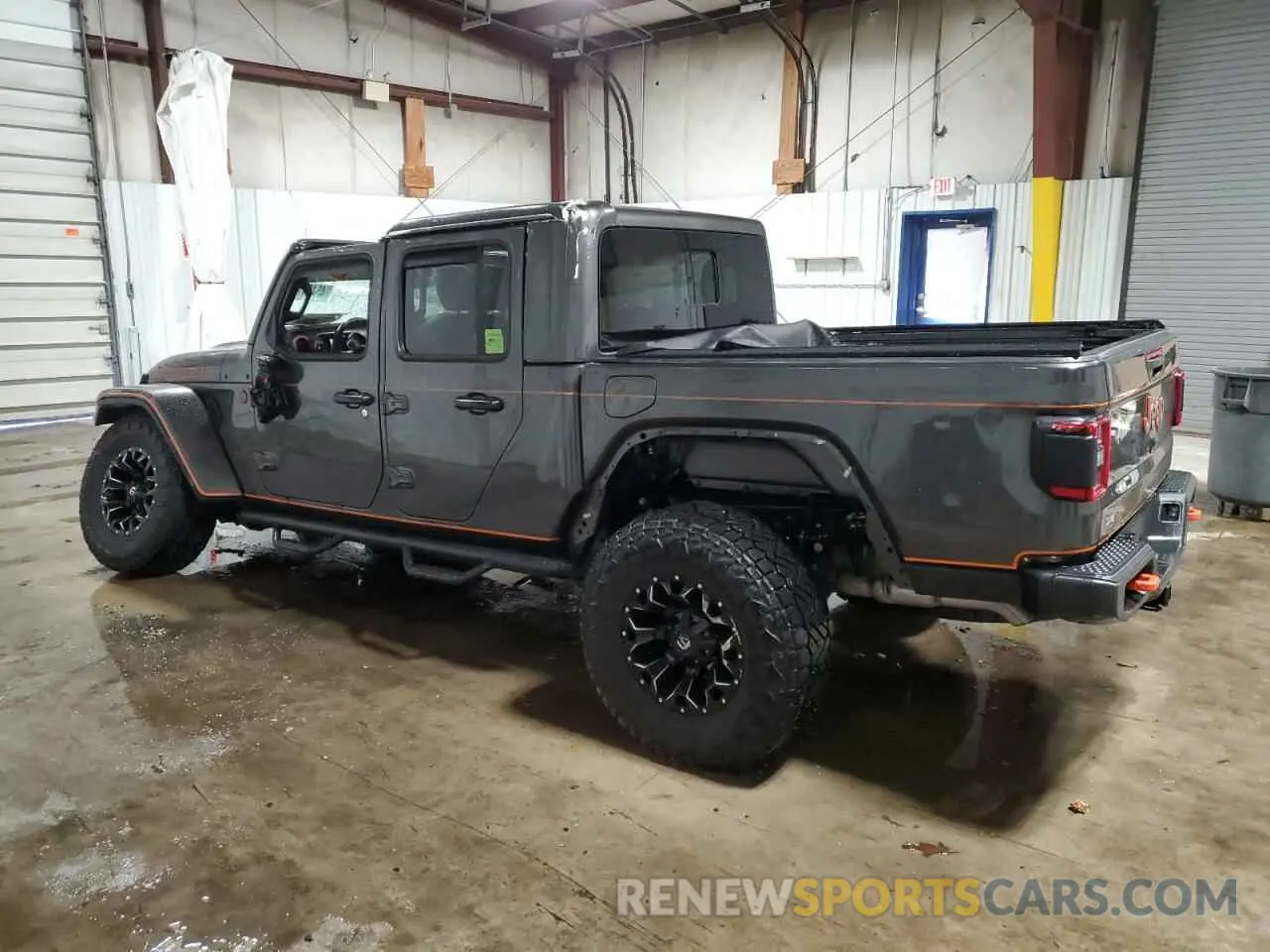 2 fotografías del automóvil dañado 1C6JJTEG4PL575386 JEEP GLADIATOR 2023
