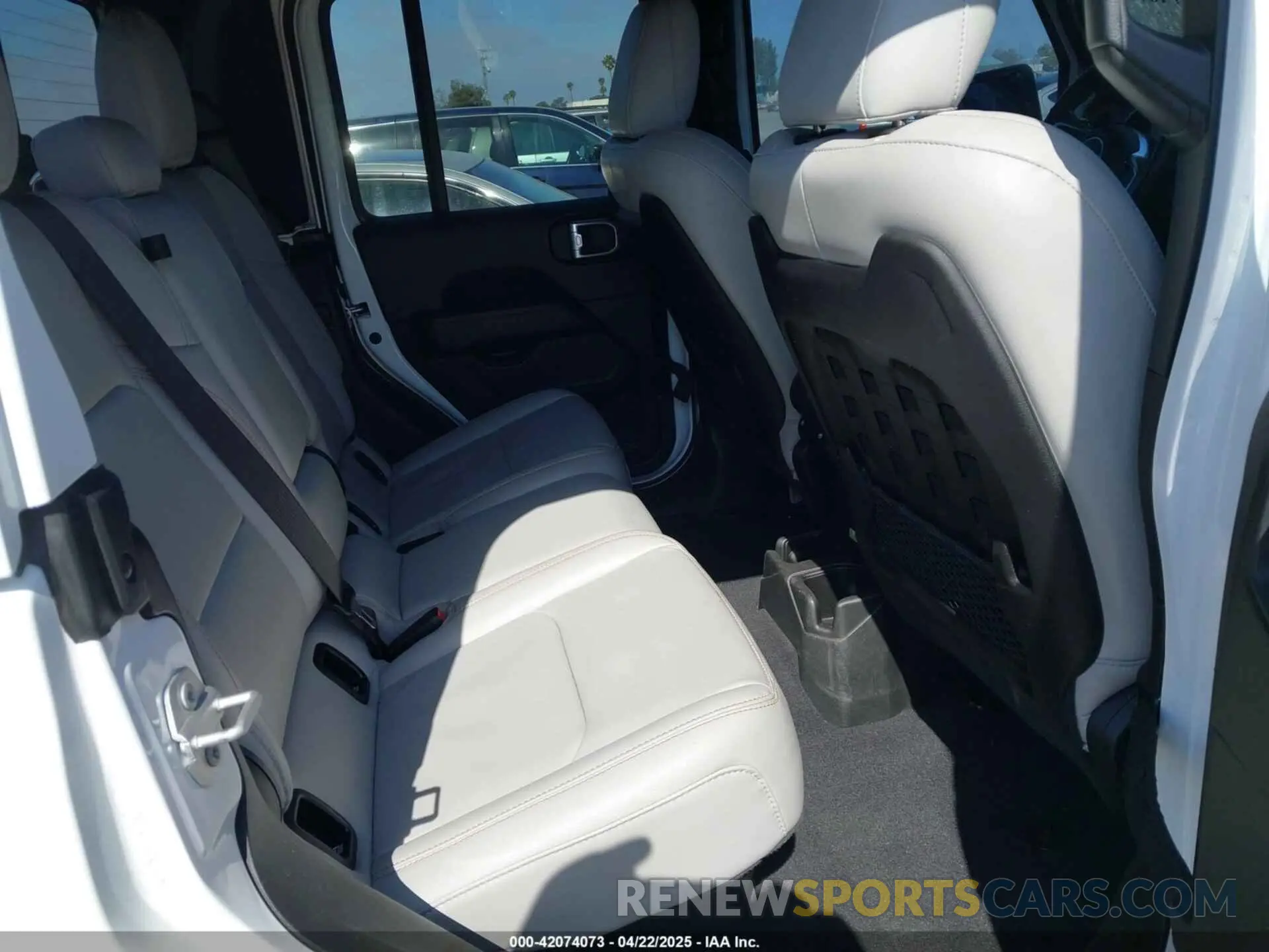 8 fotografías del automóvil dañado 1C6JJTEG7PL536582 JEEP GLADIATOR 2023