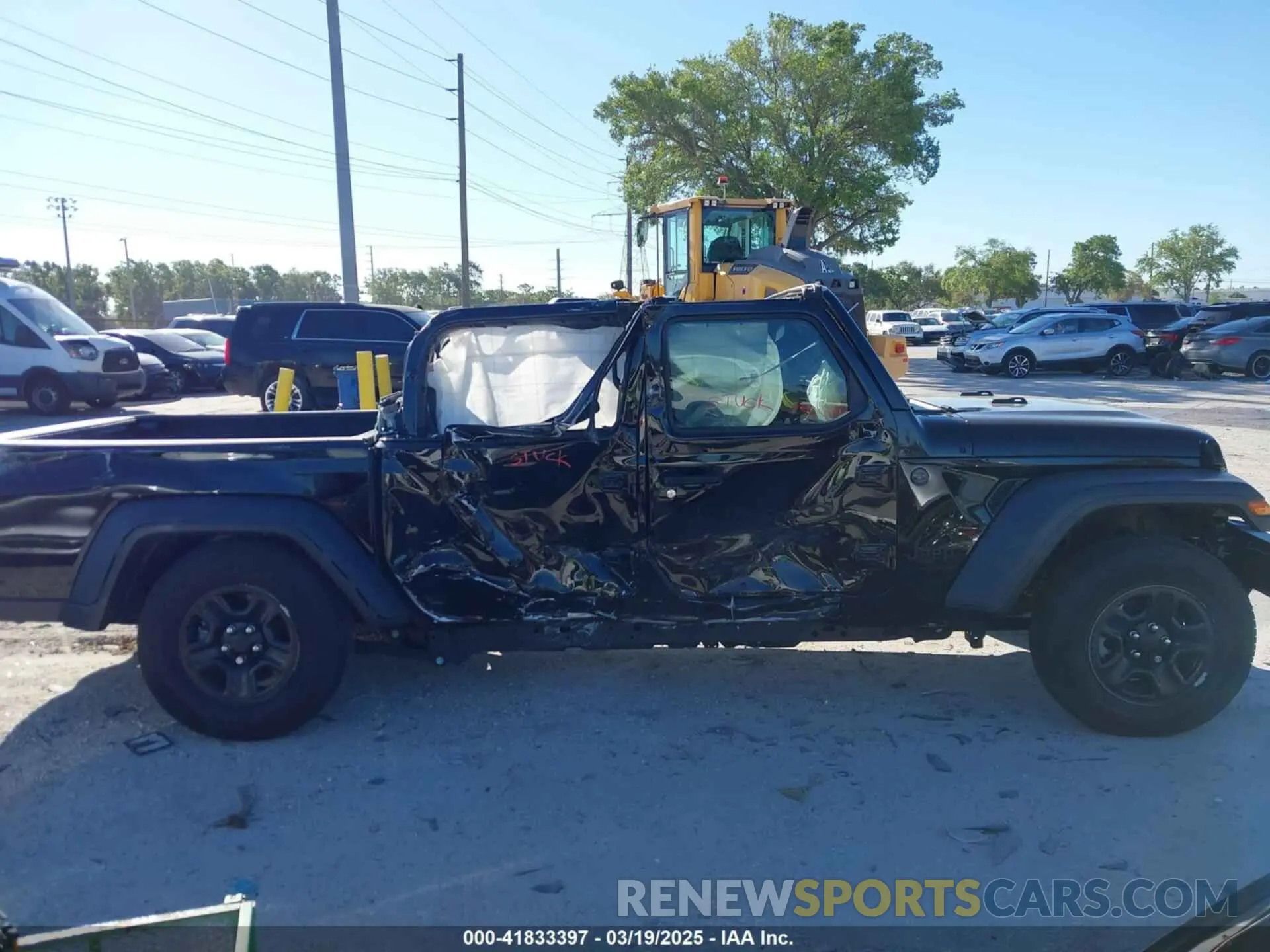 14 fotografías del automóvil dañado 1C6HJTAG6RL111586 JEEP GLADIATOR 2024