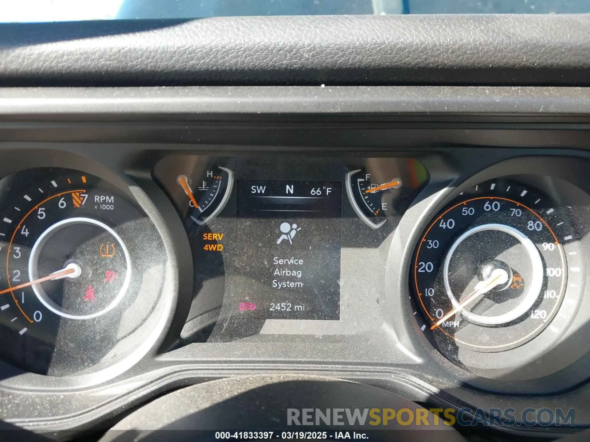 7 fotografías del automóvil dañado 1C6HJTAG6RL111586 JEEP GLADIATOR 2024