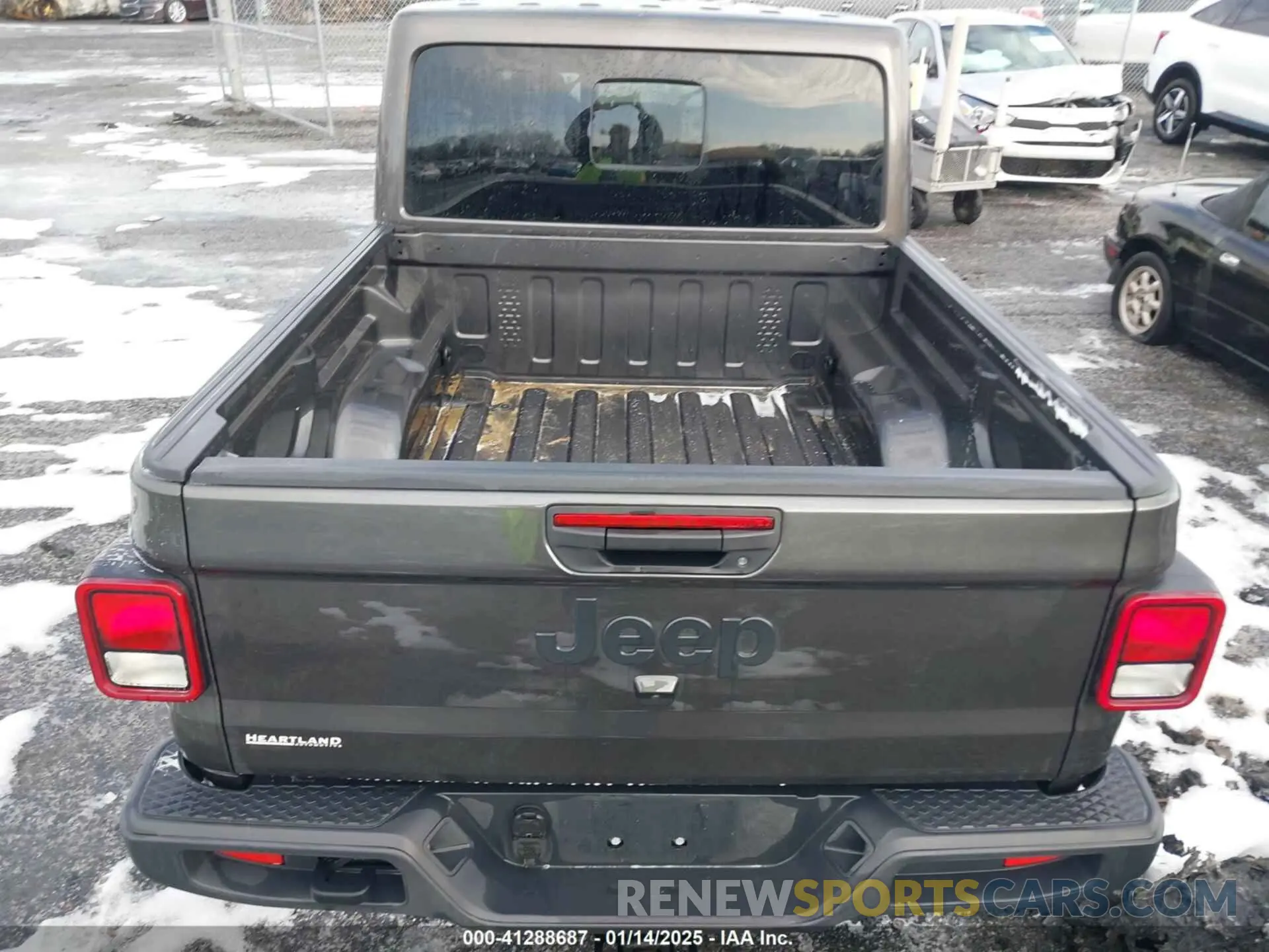 12 fotografías del automóvil dañado 1C6HJTAG6RL133538 JEEP GLADIATOR 2024