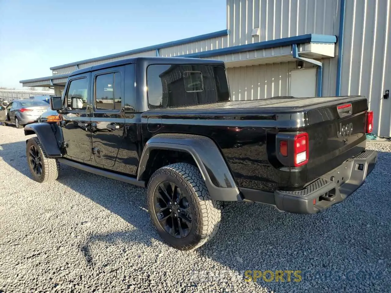 2 fotografías del automóvil dañado 1C6HJTAG7RL131572 JEEP GLADIATOR 2024