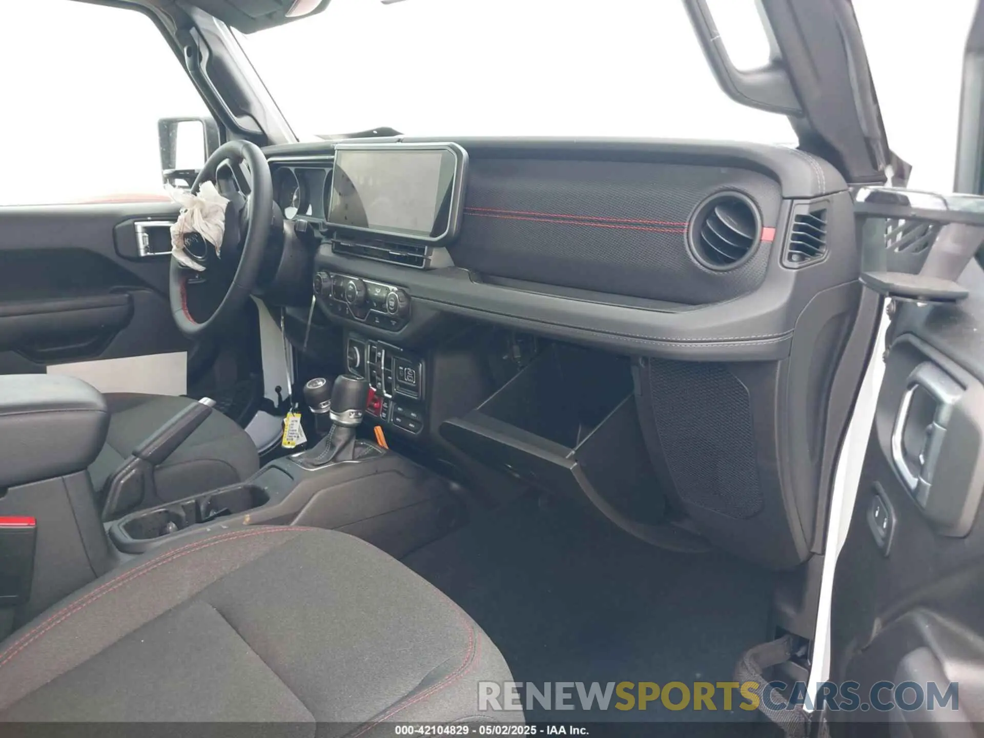 5 fotografías del automóvil dañado 1C6JJTBG5RL110865 JEEP GLADIATOR 2024