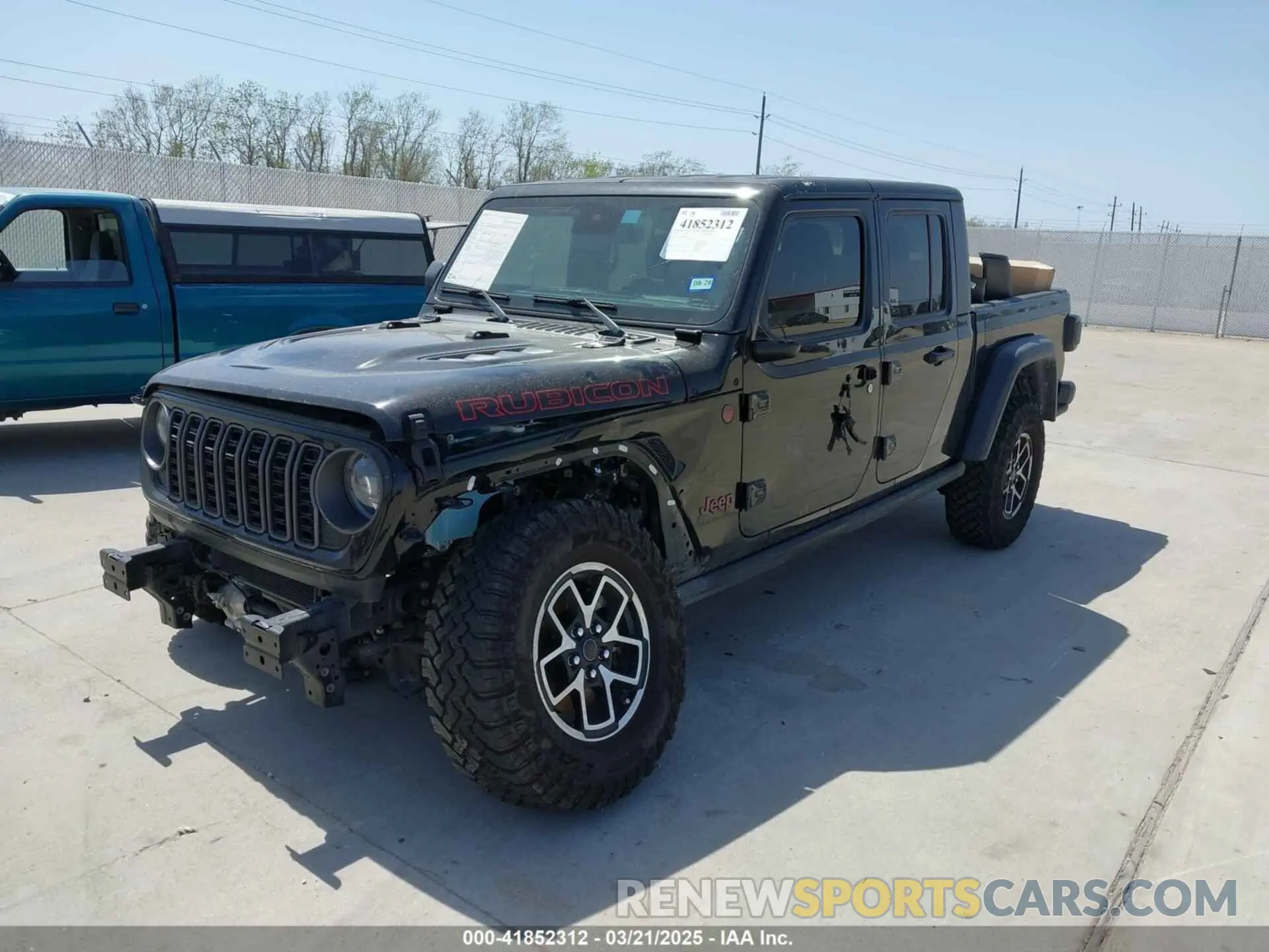 2 fotografías del automóvil dañado 1C6JJTBG5RL114723 JEEP GLADIATOR 2024