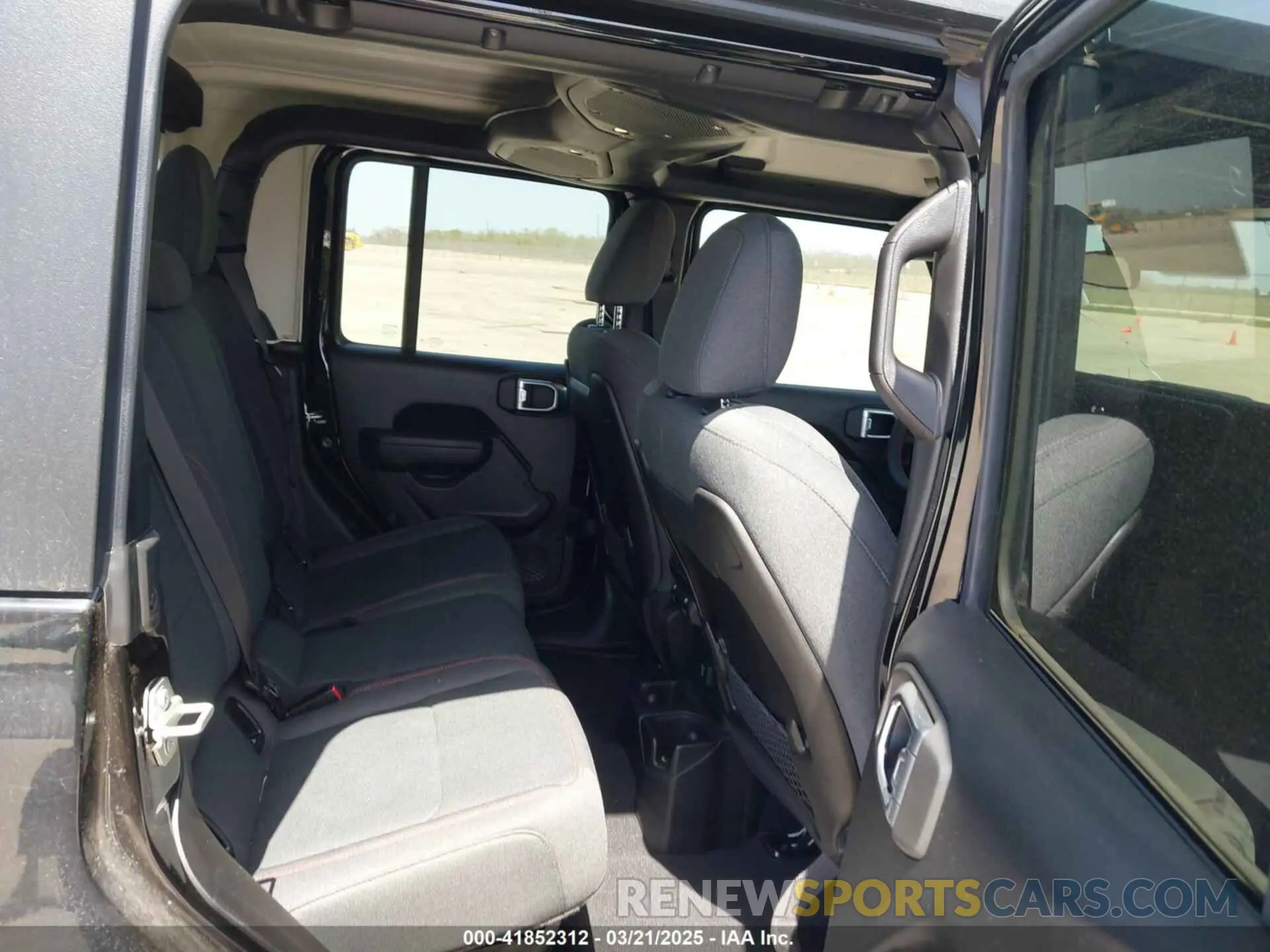 8 fotografías del automóvil dañado 1C6JJTBG5RL114723 JEEP GLADIATOR 2024