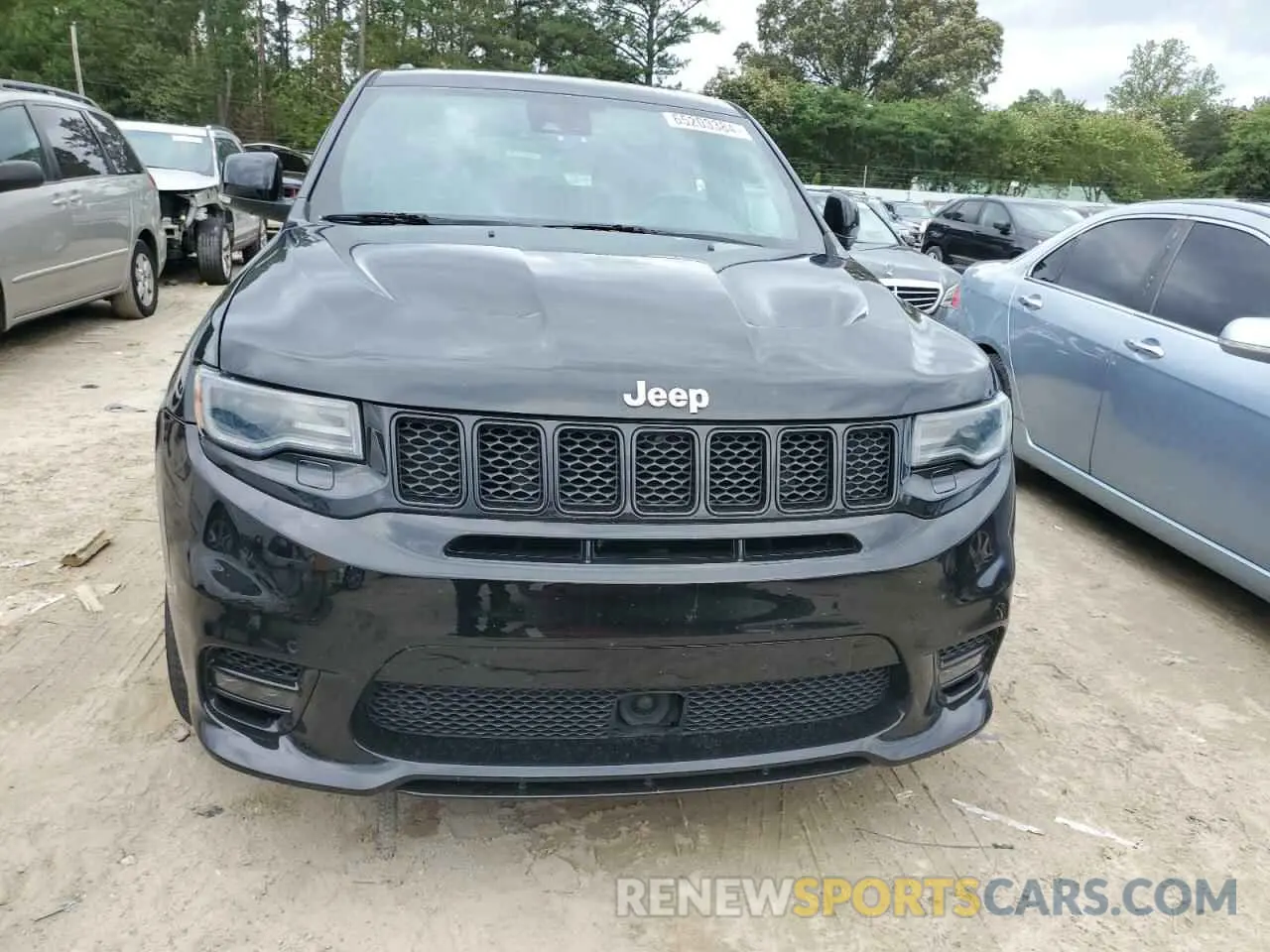 5 fotografías del automóvil dañado 1C4RJFDJ0HC948581 JEEP GRAND CHER 2017